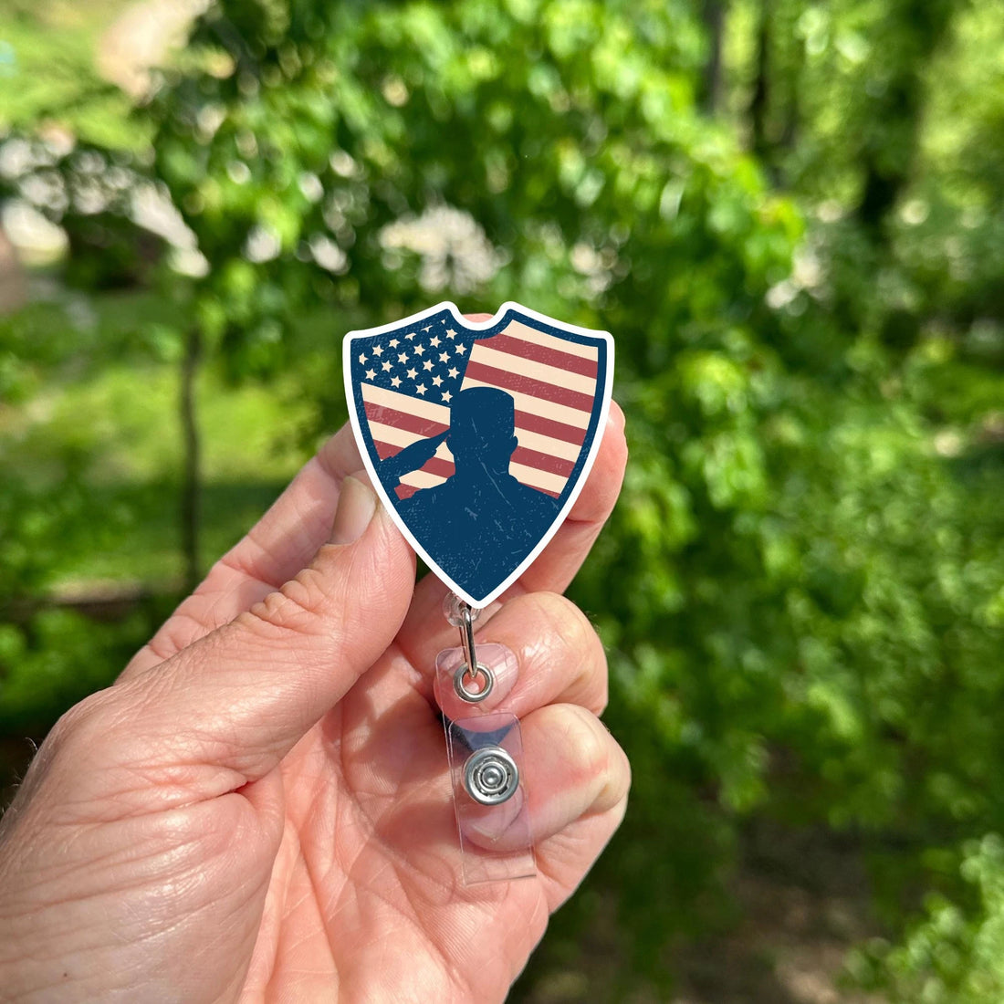 Saluting Soldier Badge Reel – American Flag Shield ID Holder, Retractable Clip