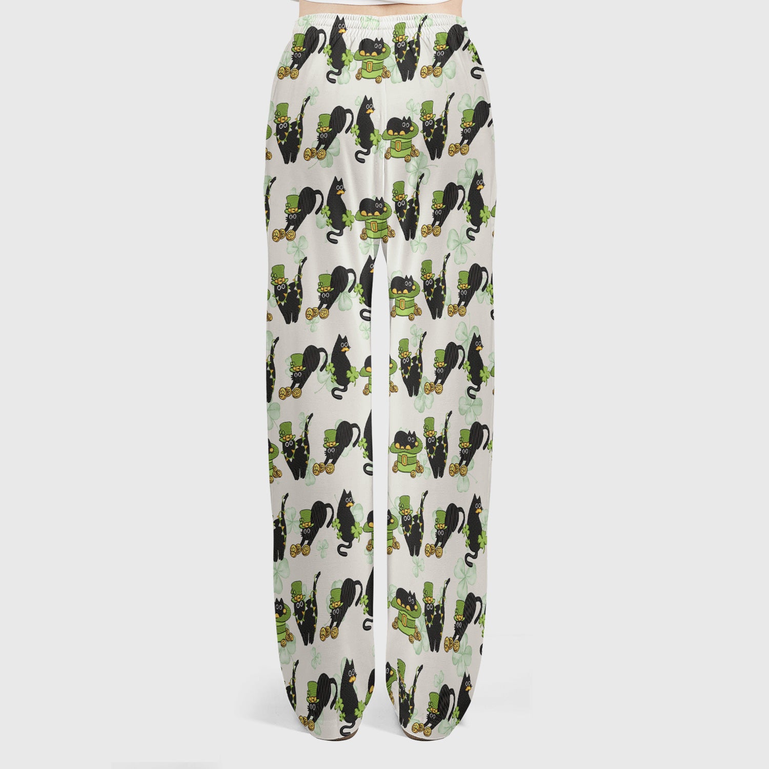 St. Patrick Black Cat Clover Print Women's Scrub Set, Breathable Med Uniform