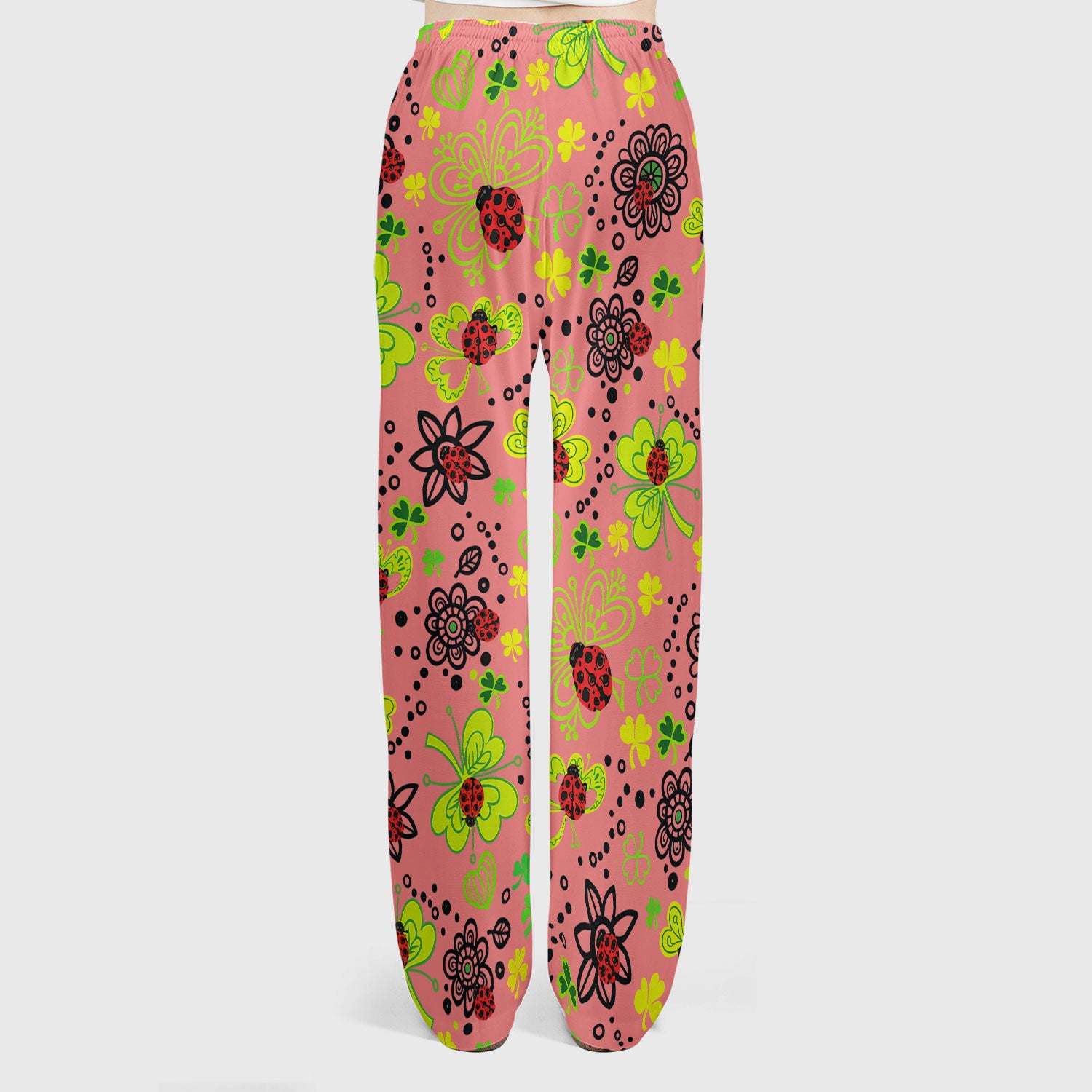 Ladybug Clover Floral Pattern Print Scrub Sets, Scrub Pants and V Neck Top