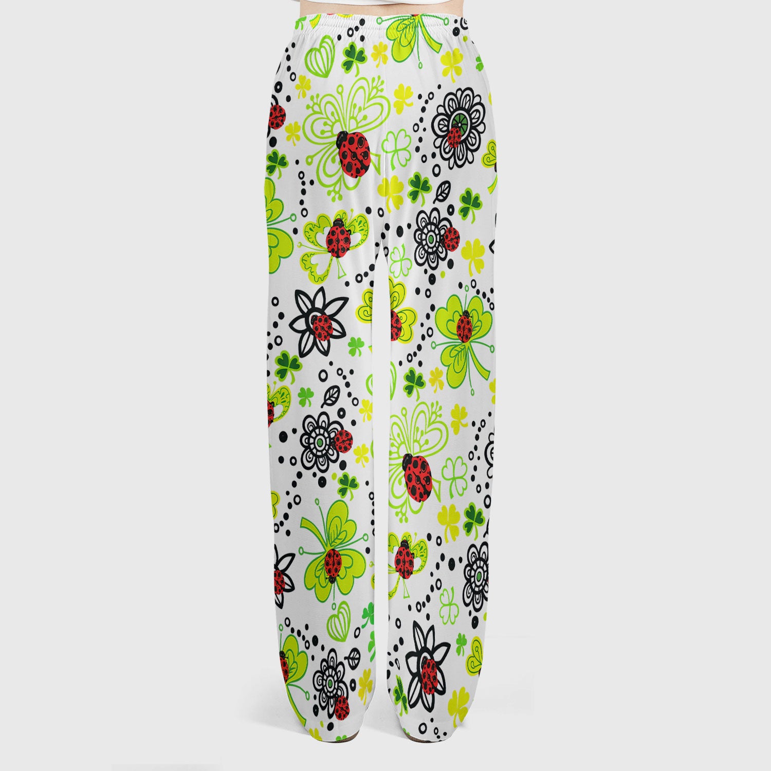 Ladybug Clover Floral Pattern Print Scrub Sets, Scrub Pants and V Neck Top