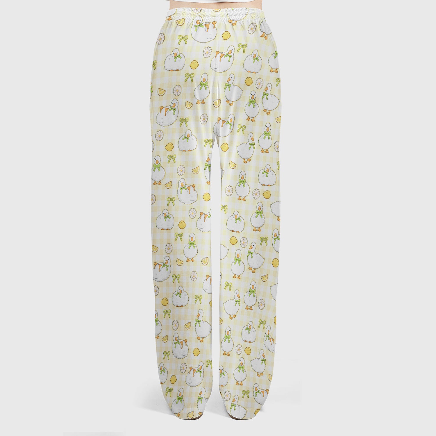 Adorable Ducks Lemon Daisy Pattern Scrubs Sets, Scrub Pants and V Neck Top