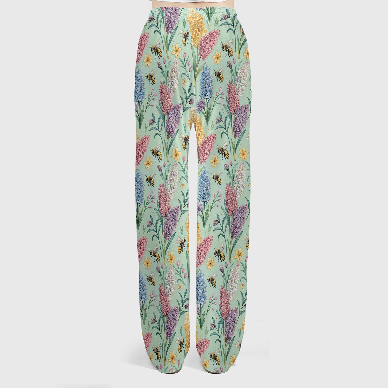 Pastel Wildflower Honeybee Pattern Scrub Set, Scrub Pants and V Neck Top