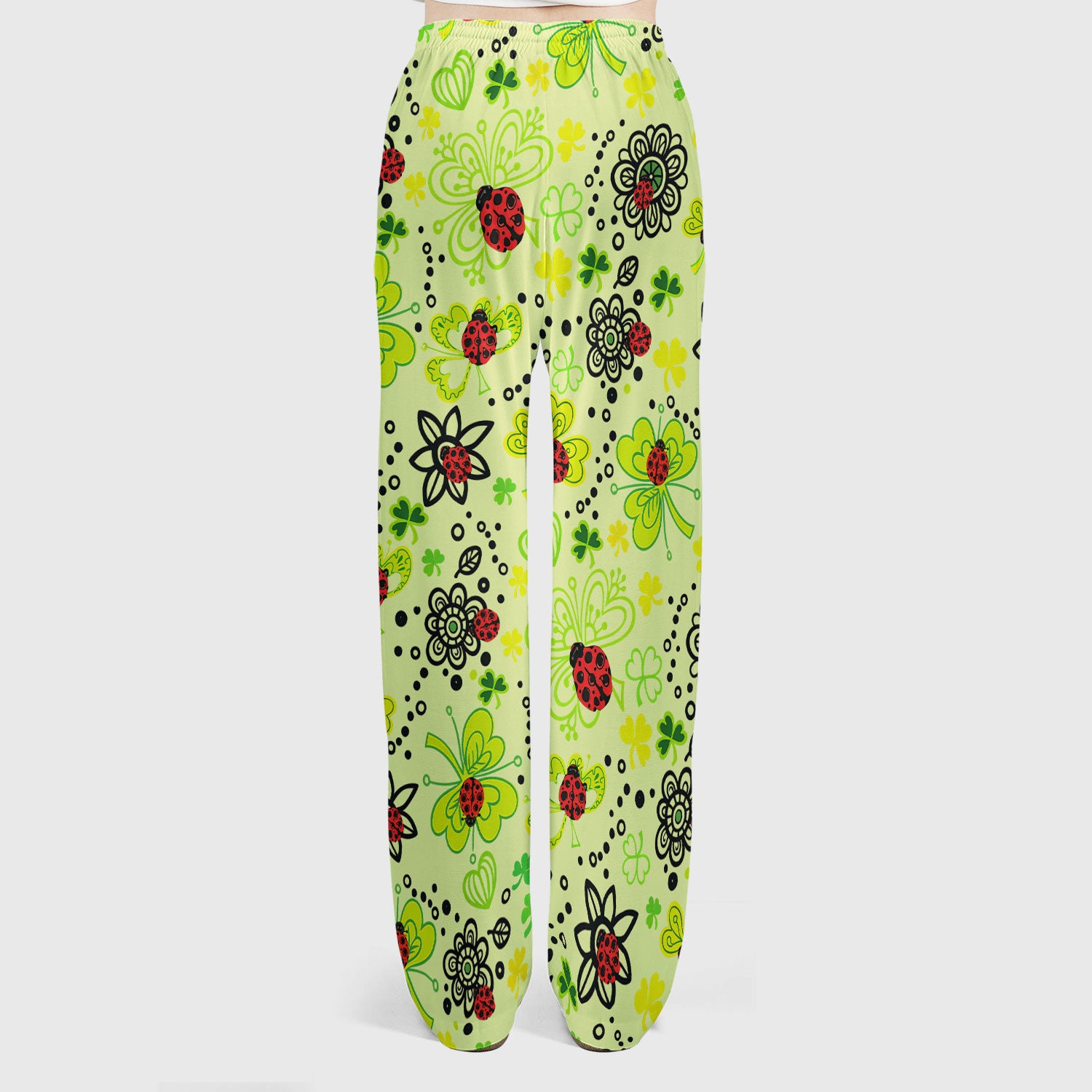 Ladybug Clover Floral Pattern Print Scrub Sets, Scrub Pants and V Neck Top
