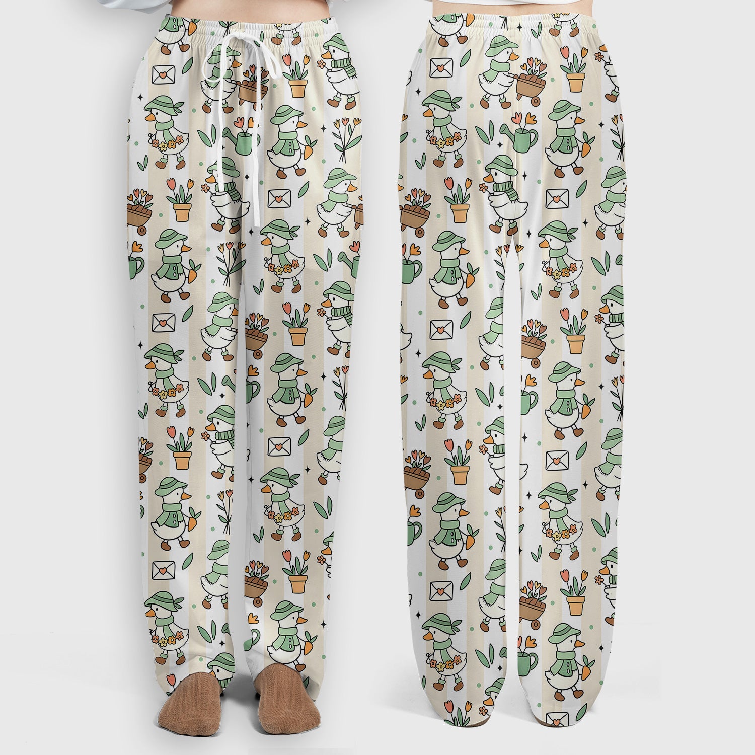 Cute Gardening Duck Floral Pattern Scrub Set, Scrub Pants and V Neck Top