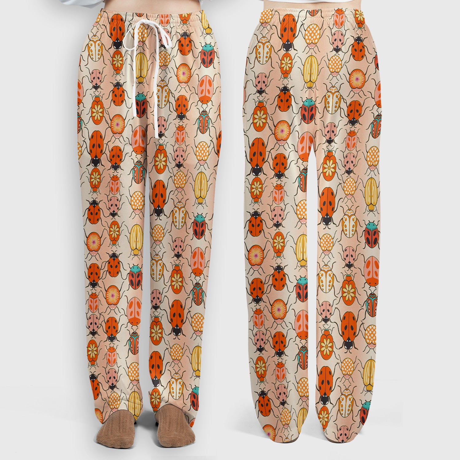 Cute Ladybug Beetle Floral Pattern Scrub Set, Women's Scrub Sets