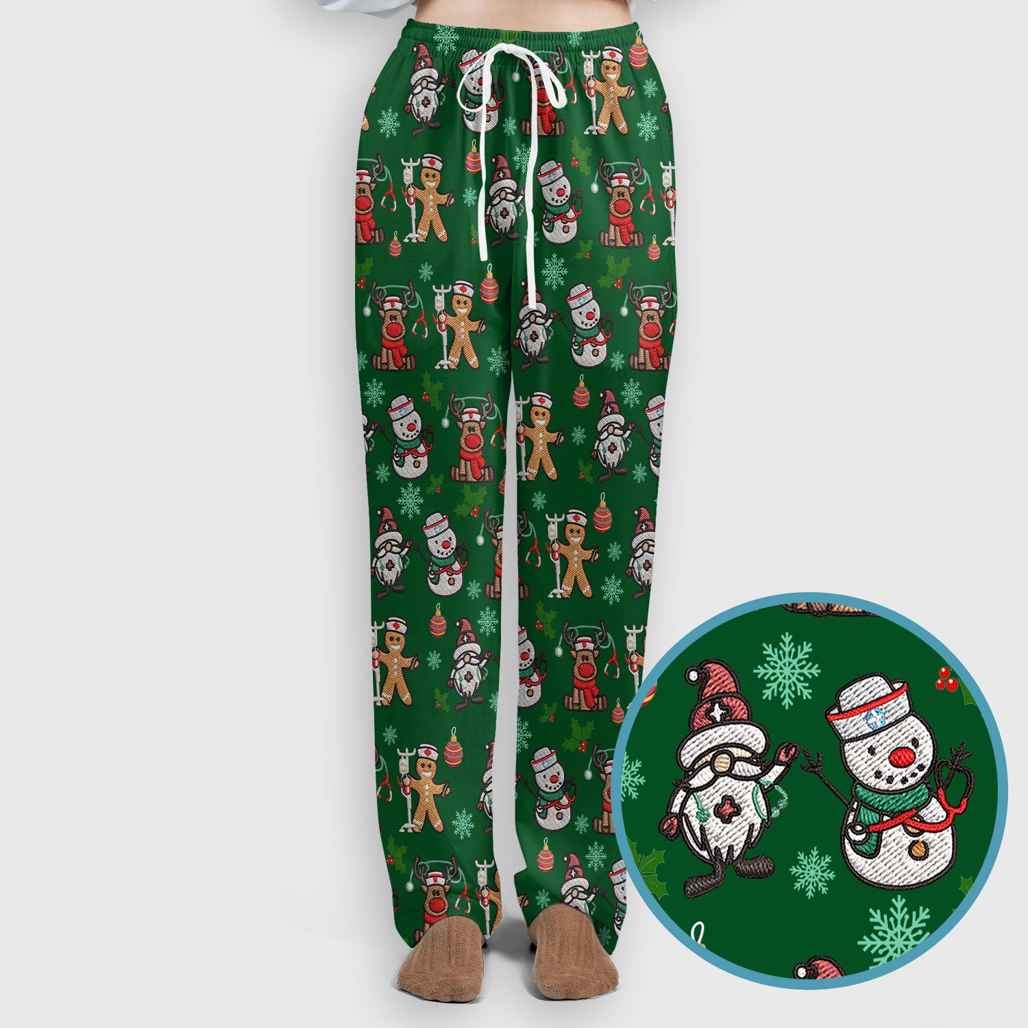 Reindeer Christmas Women's Scrub Sets - Gingerbread Cookies and Santa Claus Medical Uniform - Comfortable Scrubs for Nurses