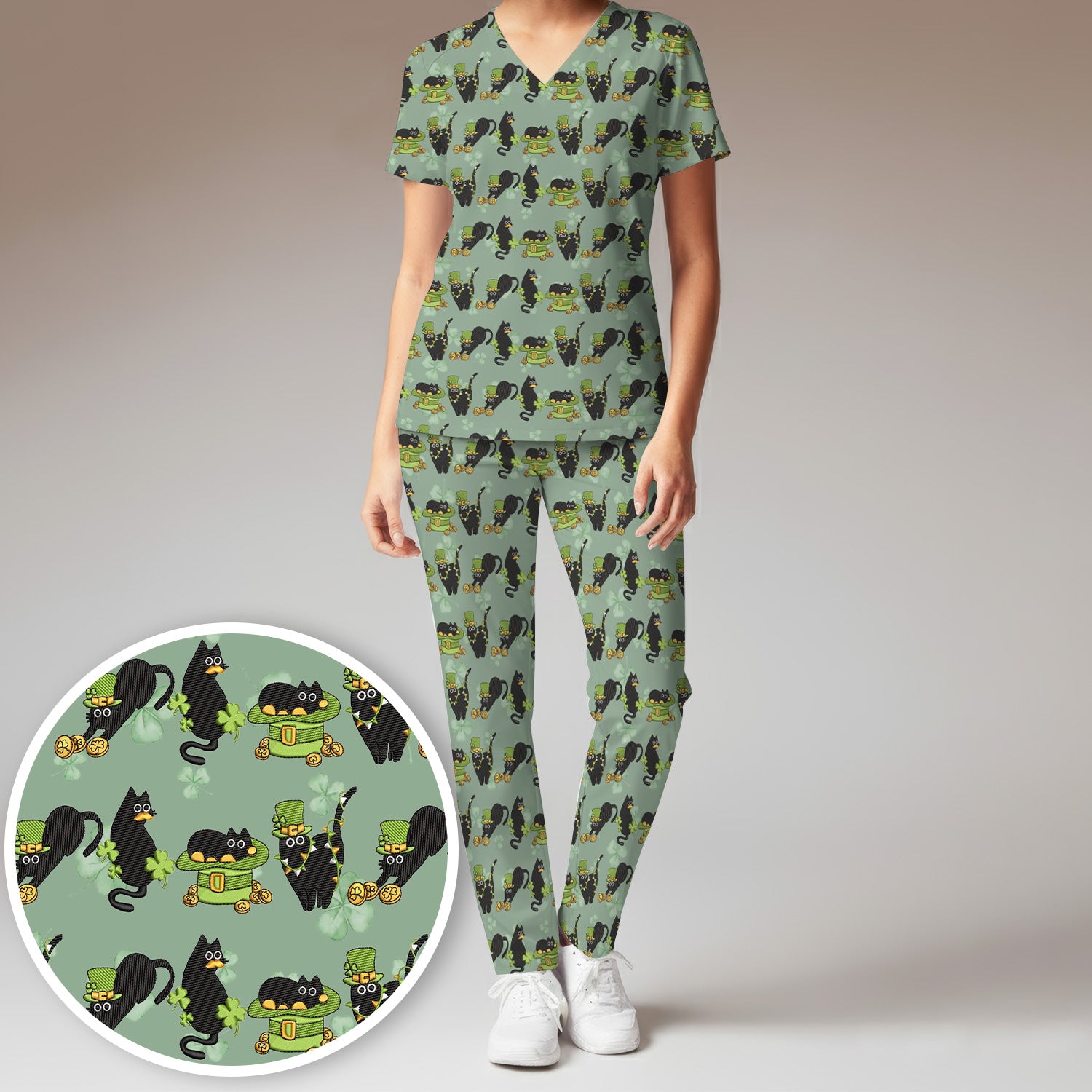 St. Patrick Black Cat Clover Print Women's Scrub Set, Breathable Med Uniform