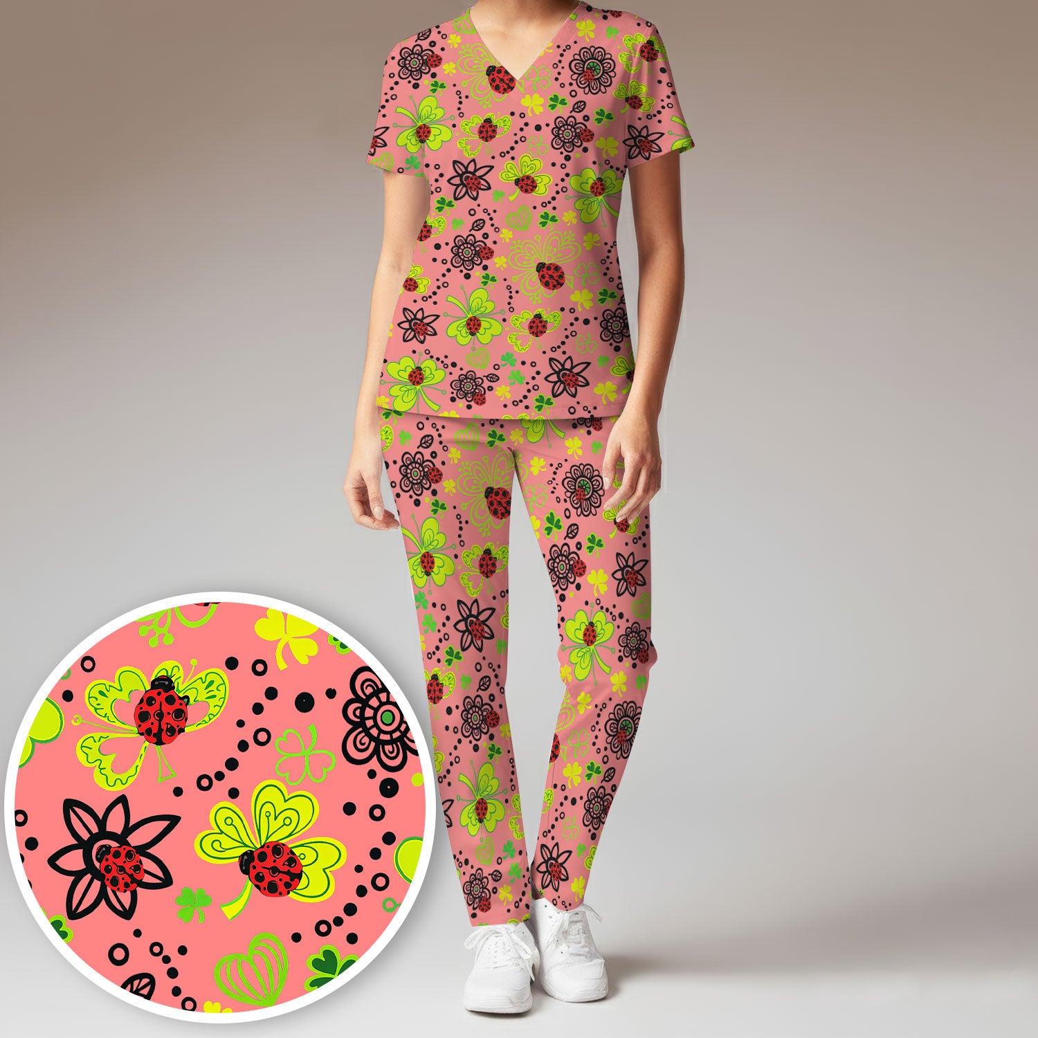 Ladybug Clover Floral Pattern Print Scrub Sets, Scrub Pants and V Neck Top
