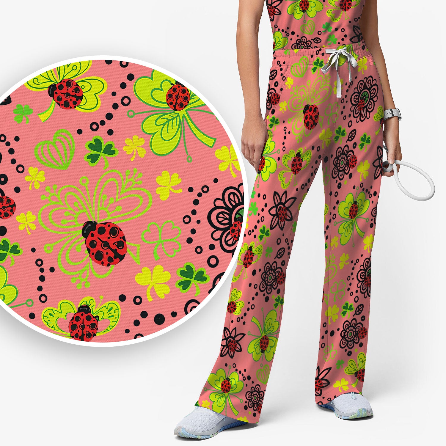 Ladybug Clover Floral Pattern Print Scrub Sets, Scrub Pants and V Neck Top