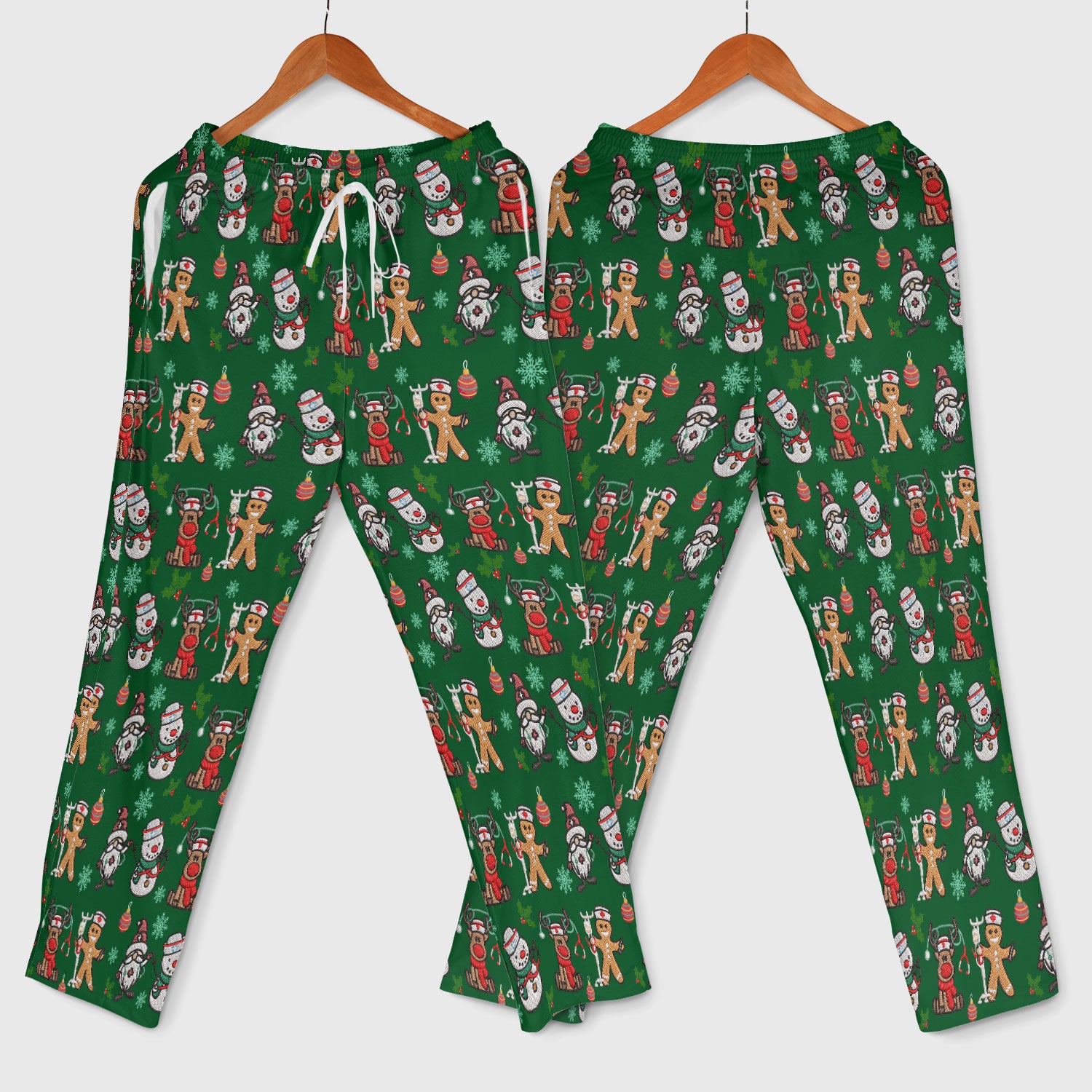 Reindeer Christmas Women's Scrub Sets - Gingerbread Cookies and Santa Claus Medical Uniform - Comfortable Scrubs for Nurses