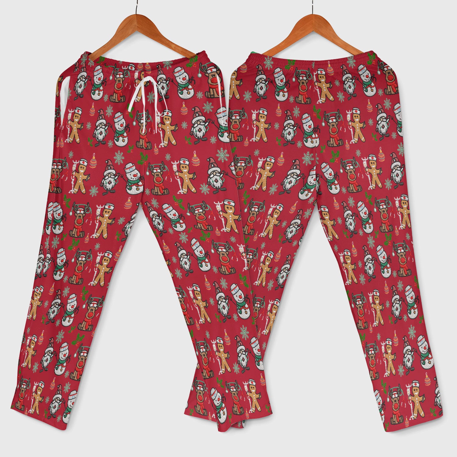 Reindeer Christmas Women's Scrub Sets - Gingerbread Cookies and Santa Claus Medical Uniform - Comfortable Scrubs for Nurses
