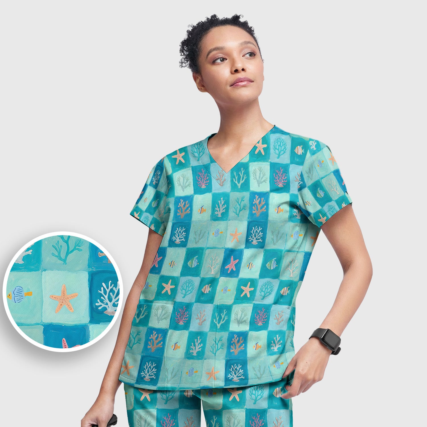 Ocean Coral Fish Starfish Checkered Pattern Scrub Set, Scrub Pants and V Neck Top