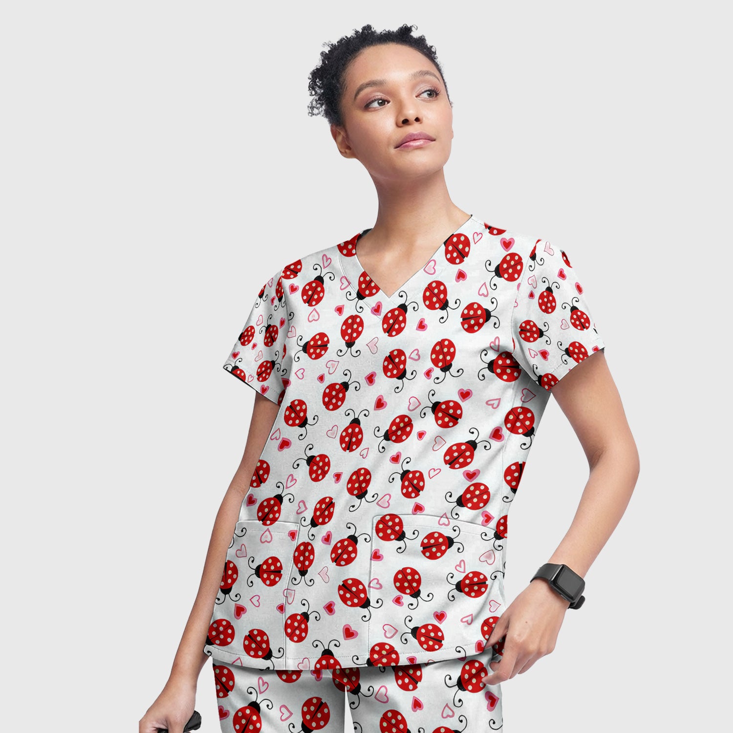 Cute Ladybug Heart Love Pattern Scrub Set, Scrub Pants and V Neck Top