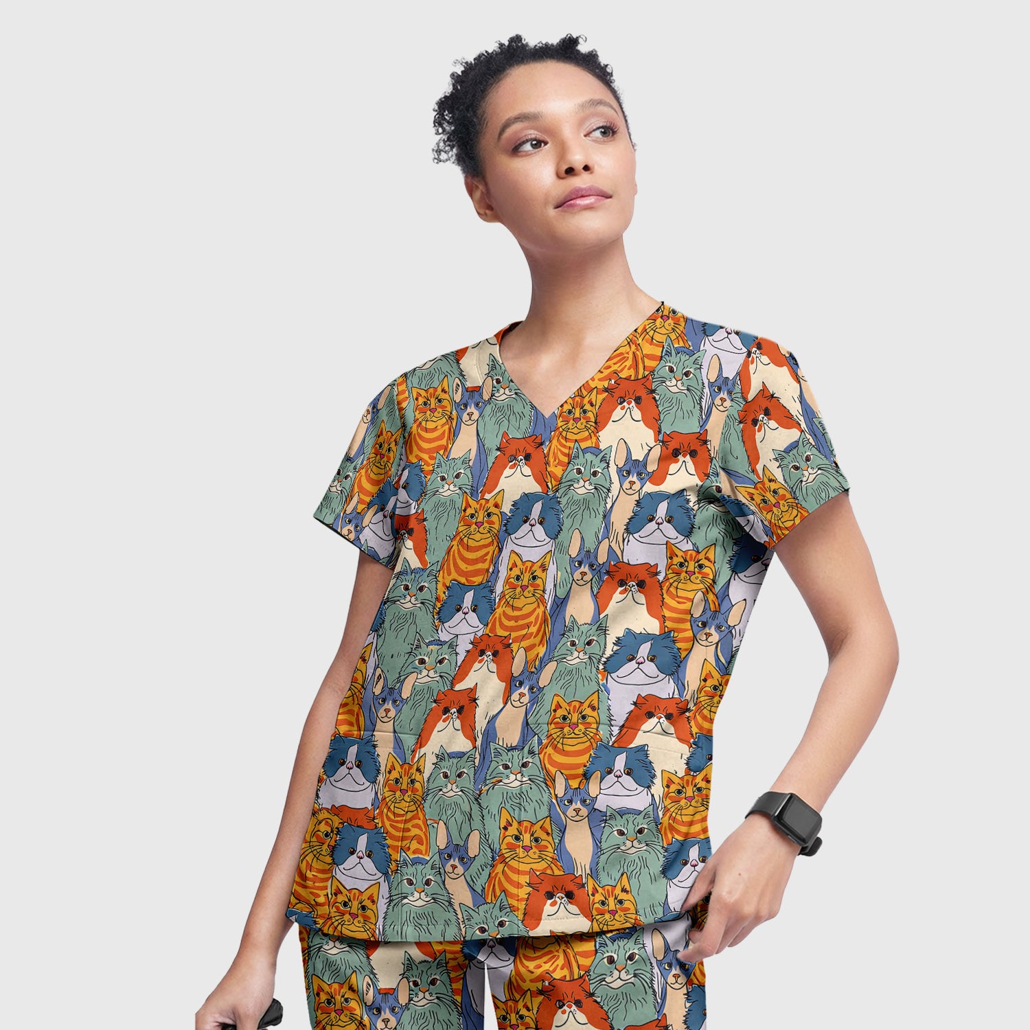 Cute Multicolor Cat Faces Illustration Pattern Scrub Set, Scrub Pants and V Neck Top
