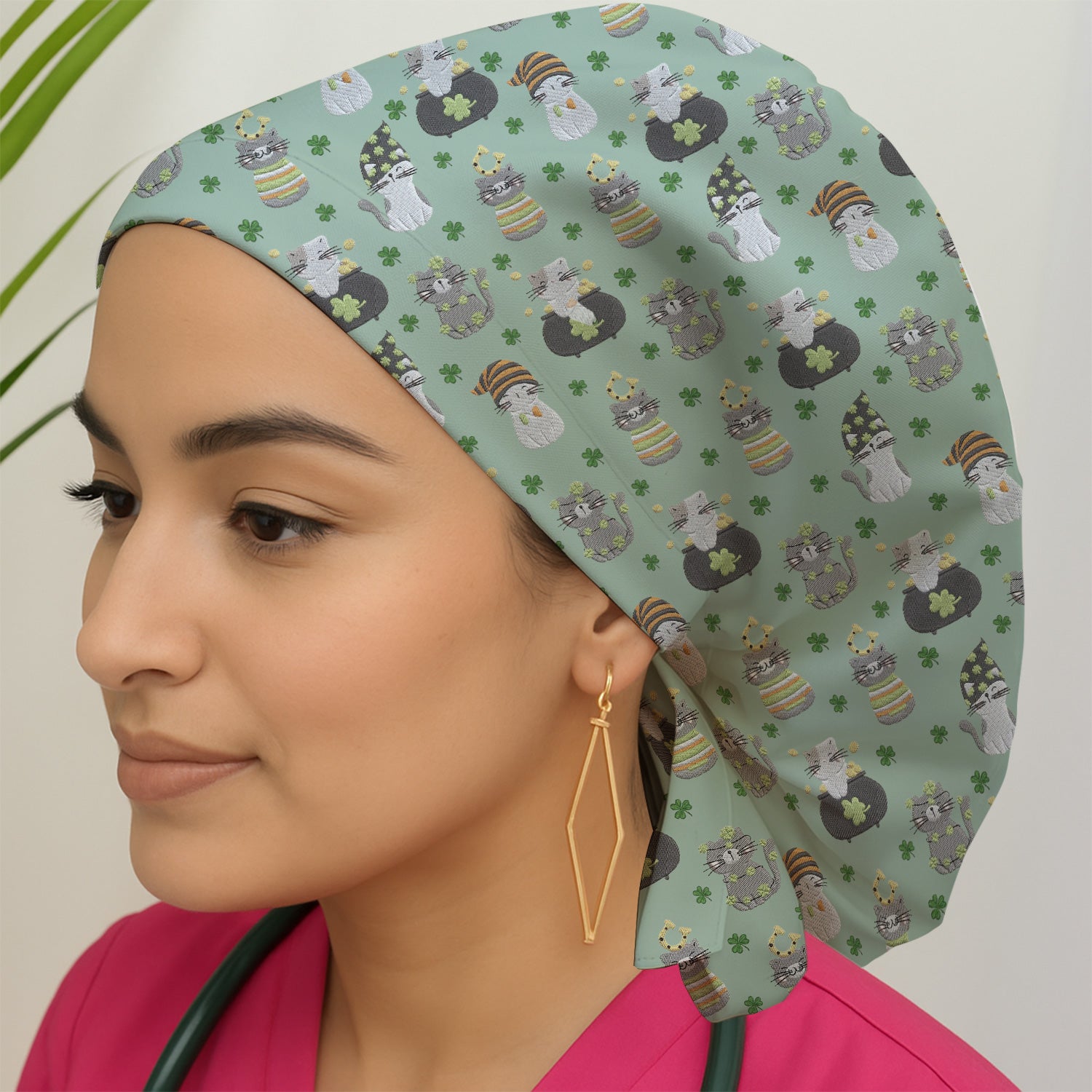 St. Patrick’s Day Scrub Cap, Lucky Cat With Shamrock Pattern Hat, Breathable Fabrics Nursing Uniform