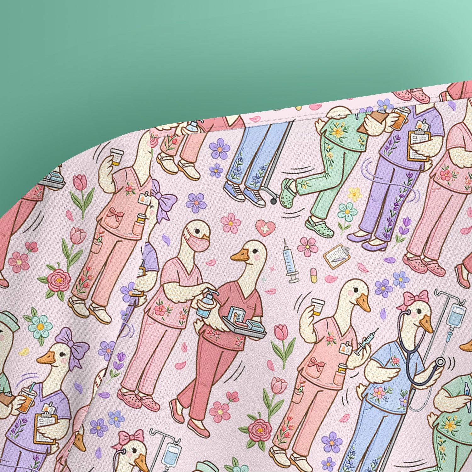 Goose Characters Floral Medical Team Uniform Pattern Scrub Top, Breathable Fabrics Nursing Uniform