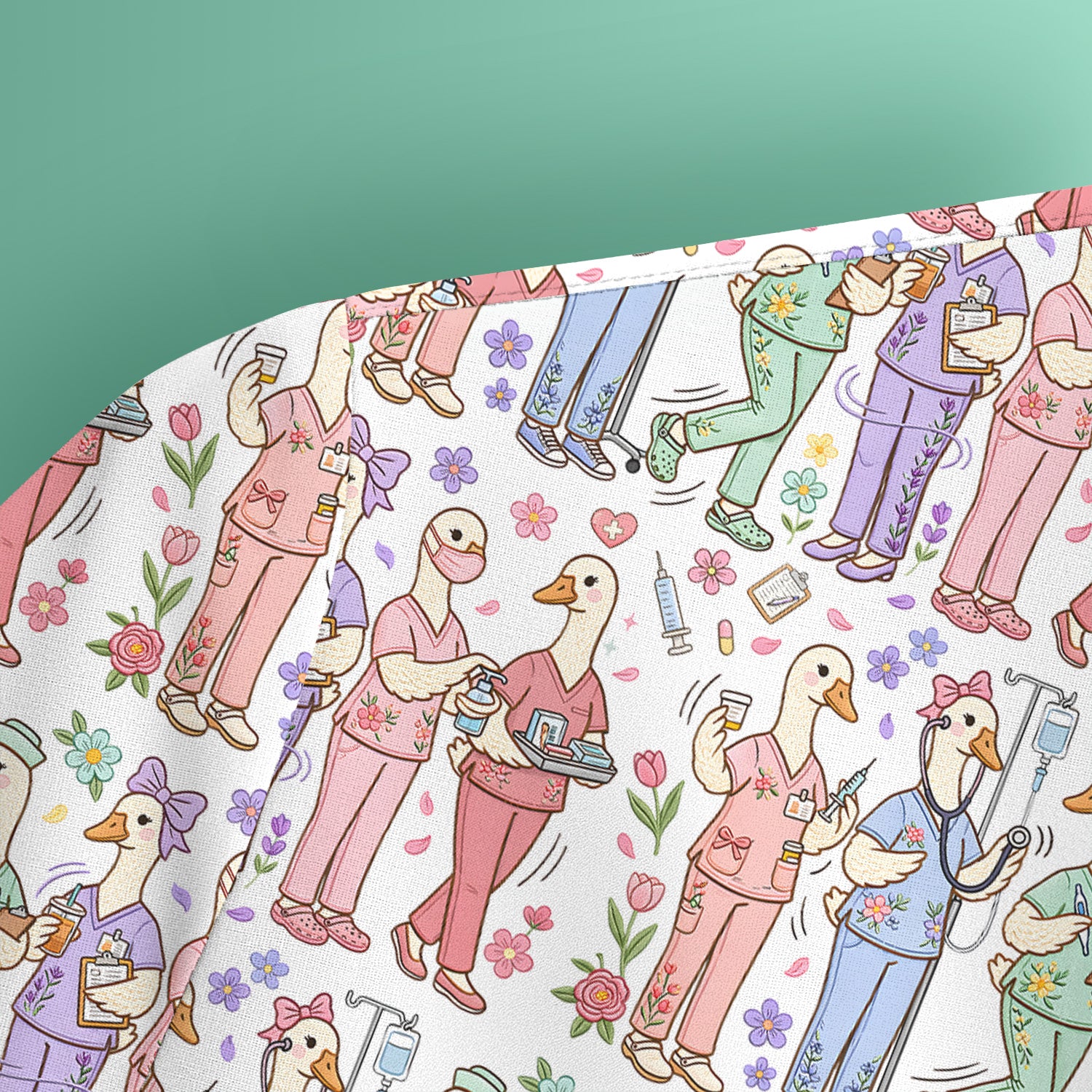Goose Characters Floral Medical Team Uniform Pattern Scrub Top, Breathable Fabrics Nursing Uniform