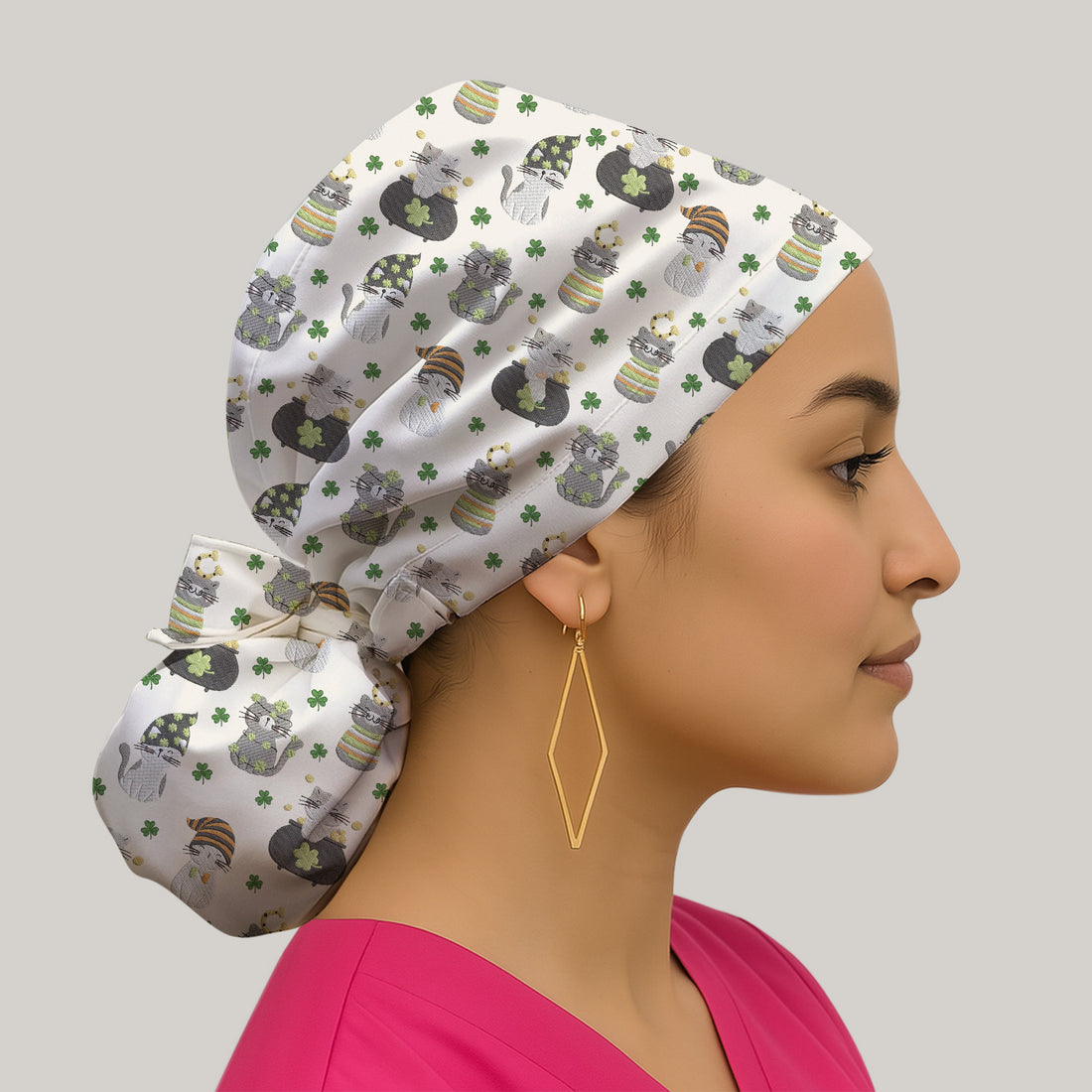 St. Patrick’s Day Scrub Cap, Lucky Cat With Shamrock Pattern Hat, Breathable Fabrics Nursing Uniform