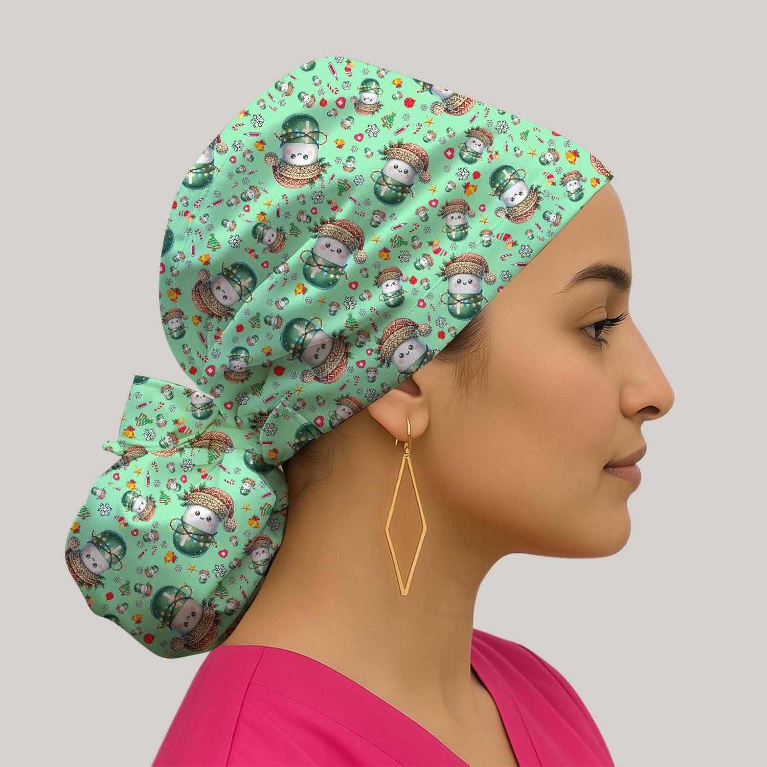 Pharmacy Tech Christmas Scrub Cap – Cute Green Snowman Print Nurse Outfit – Funny Holiday Medical Uniform for Pharmacists
