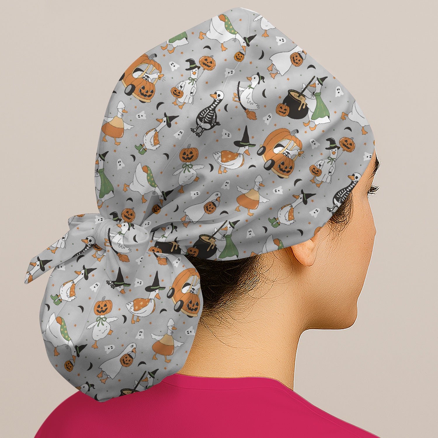 Goose with Pumpkin Checkered Print Scrub Cap, Surgical Caps for Doctors