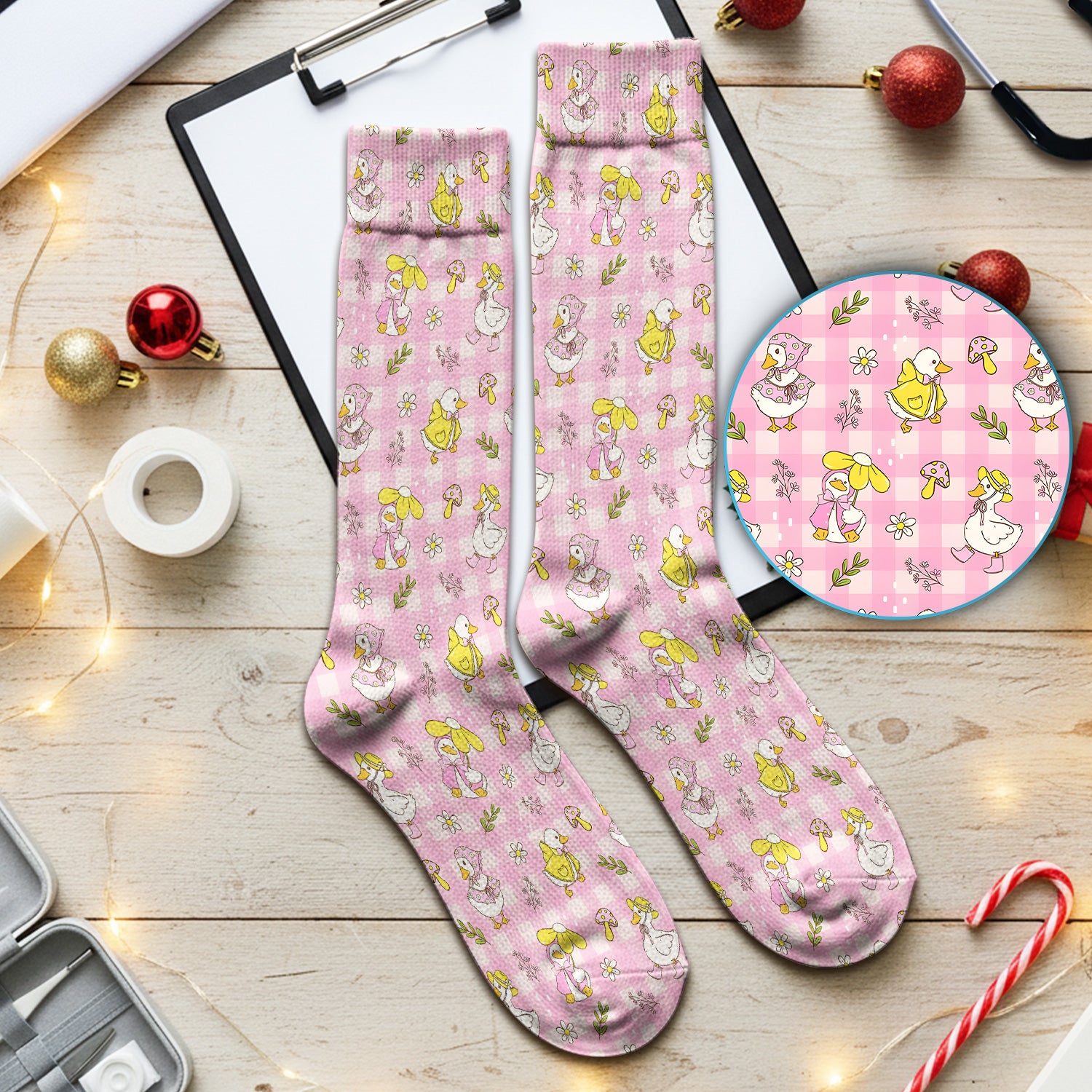 Spring Duckling Gingham Pattern Print Socks, Socks for Nurse Doctor
