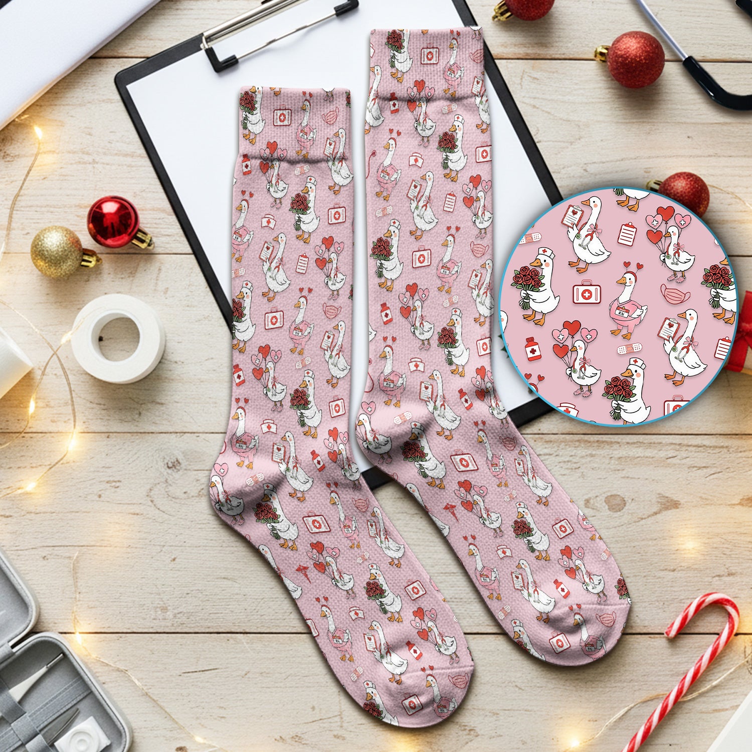 Cute Goose Nurse Medical Pattern Socks, Adult Socks for Men and Women