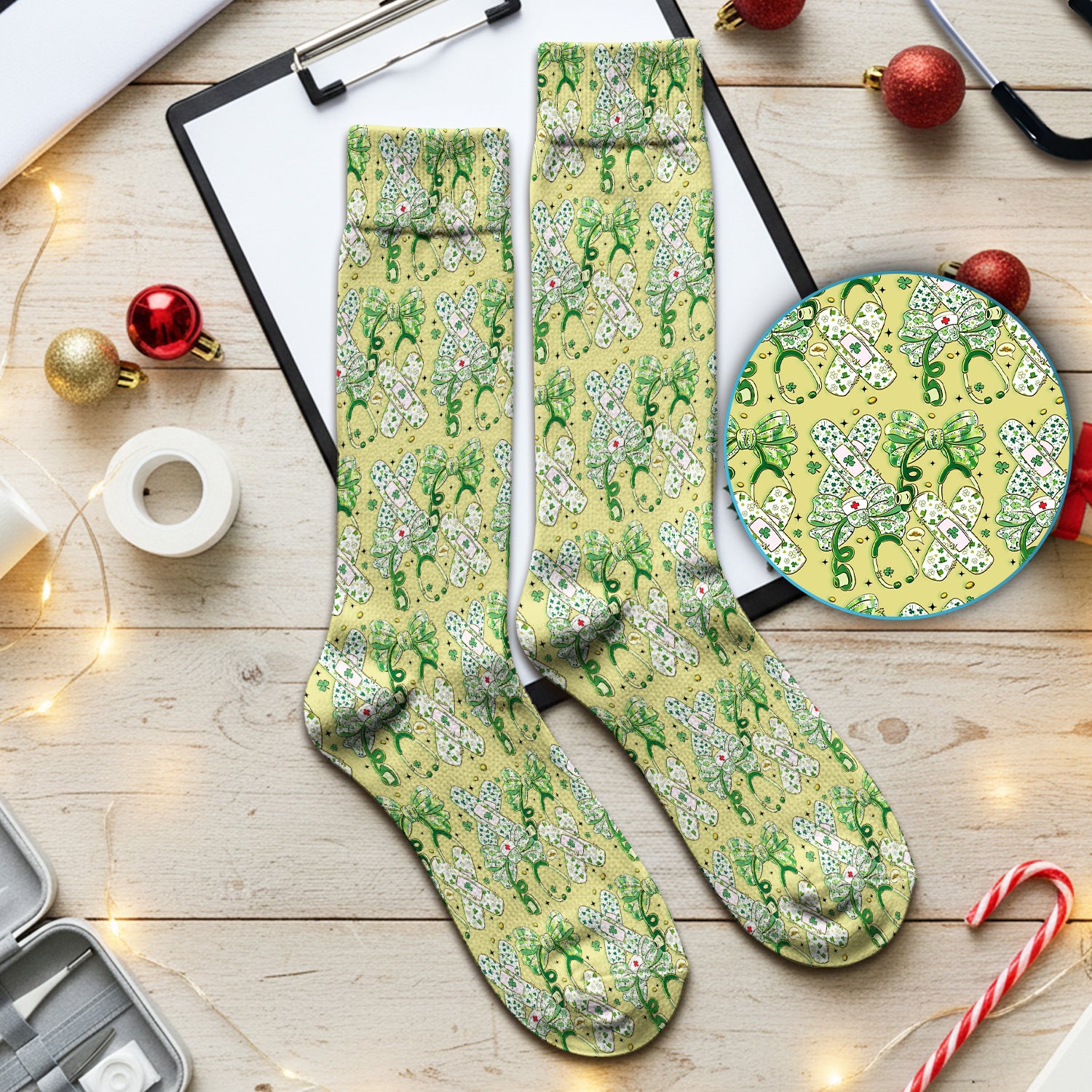 St Patrick Shamrock Stethoscope Bow Print Socks, Socks for Nurse Doctor