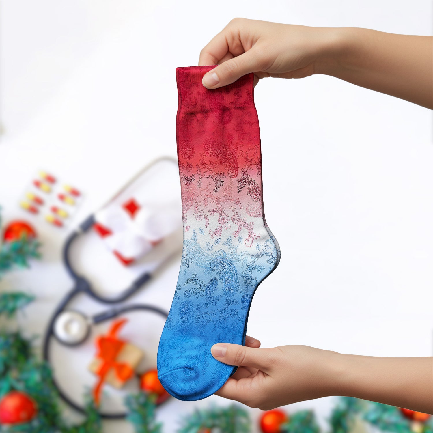 Red Blue Paisley Ombre Pattern Socks, Adult Socks for Men and Women