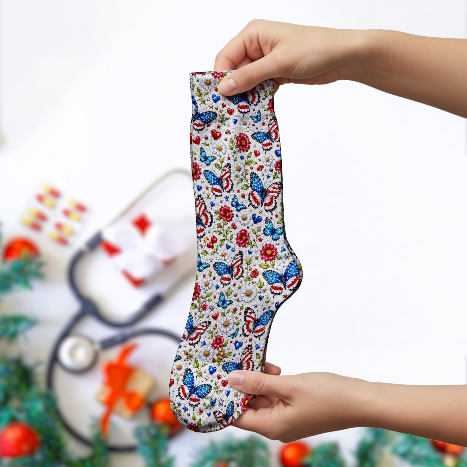 Patriotic Butterfly Daisy Heart Pattern Socks, Adult Socks for Men and Women