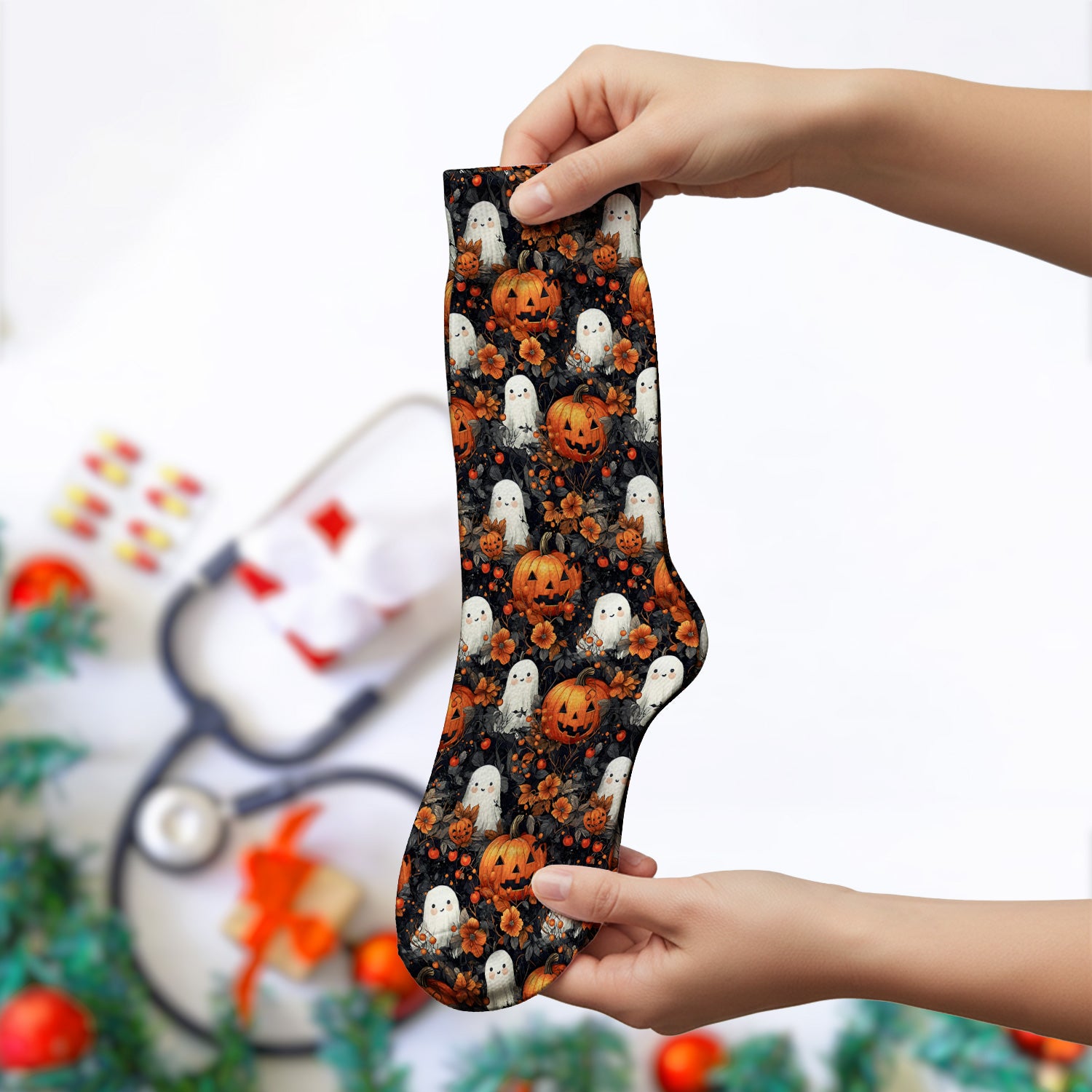 Spooky Halloween Ghost And Pumpkin Pattern Socks, Adult Socks for Men and Women