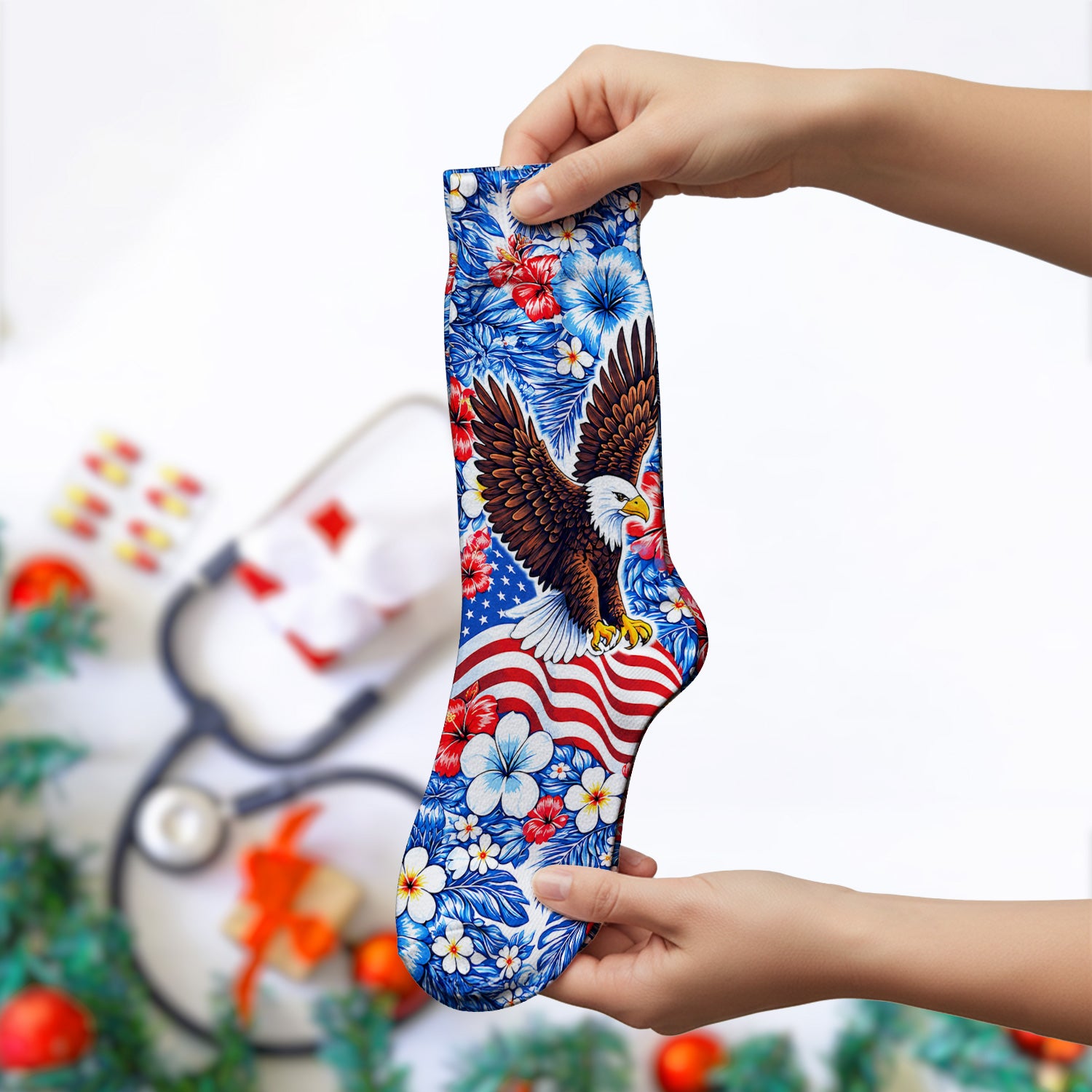 Patriotic Eagle Floral Pattern, America 250 Medical Socks, Adult Socks for Men and Women