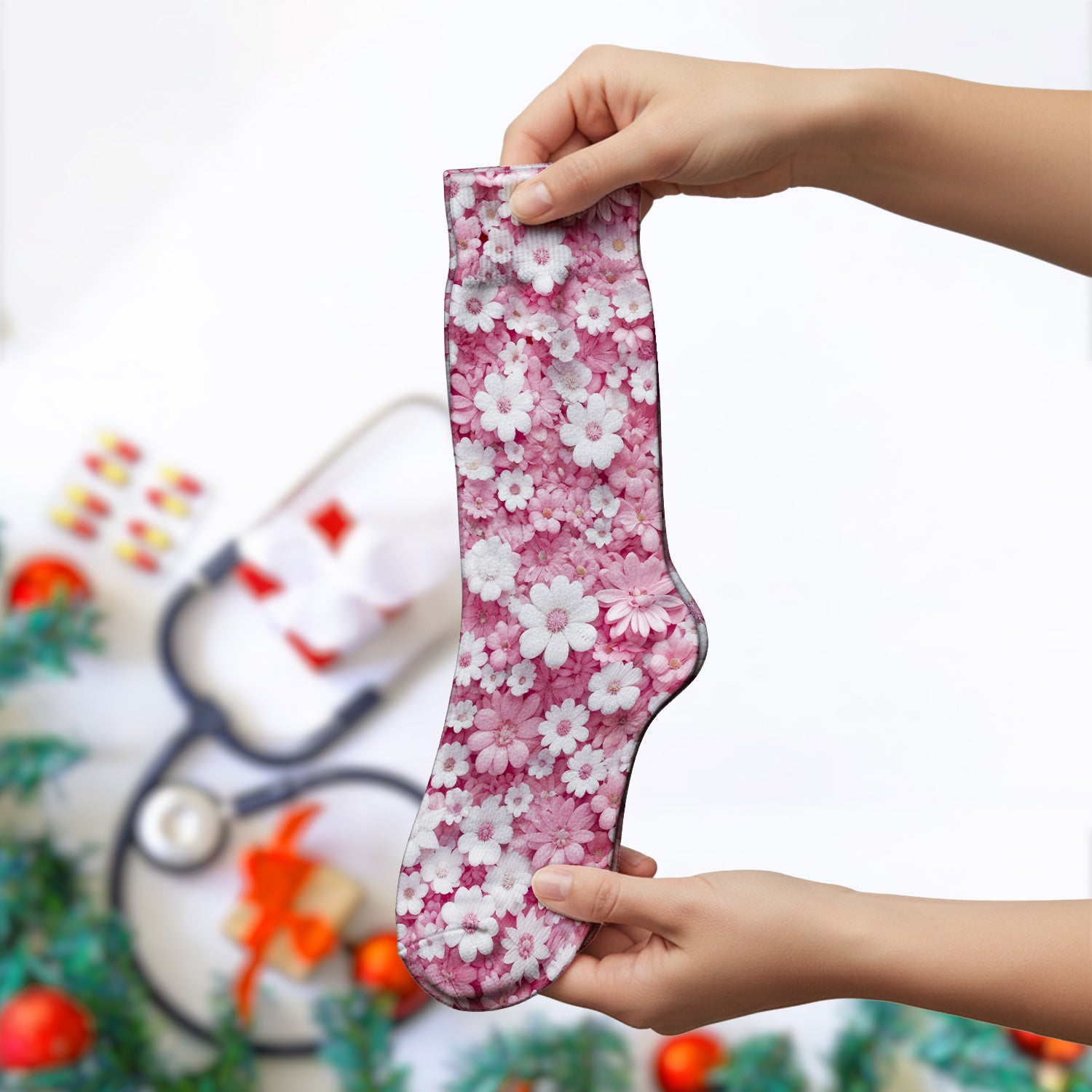 Cute Daisy Flower Bloom Pattern Socks, Adult Socks for Men and Women