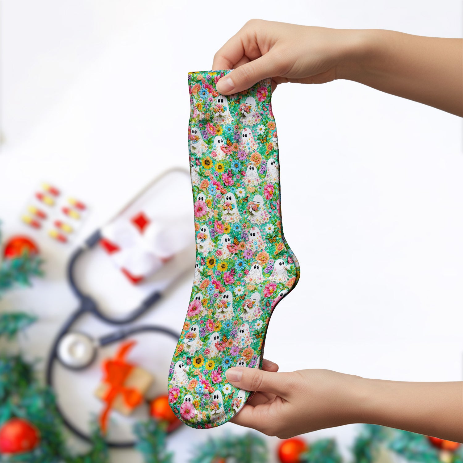 Cute Halloween Floral Ghosts Socks, Adult Socks for Men and Women