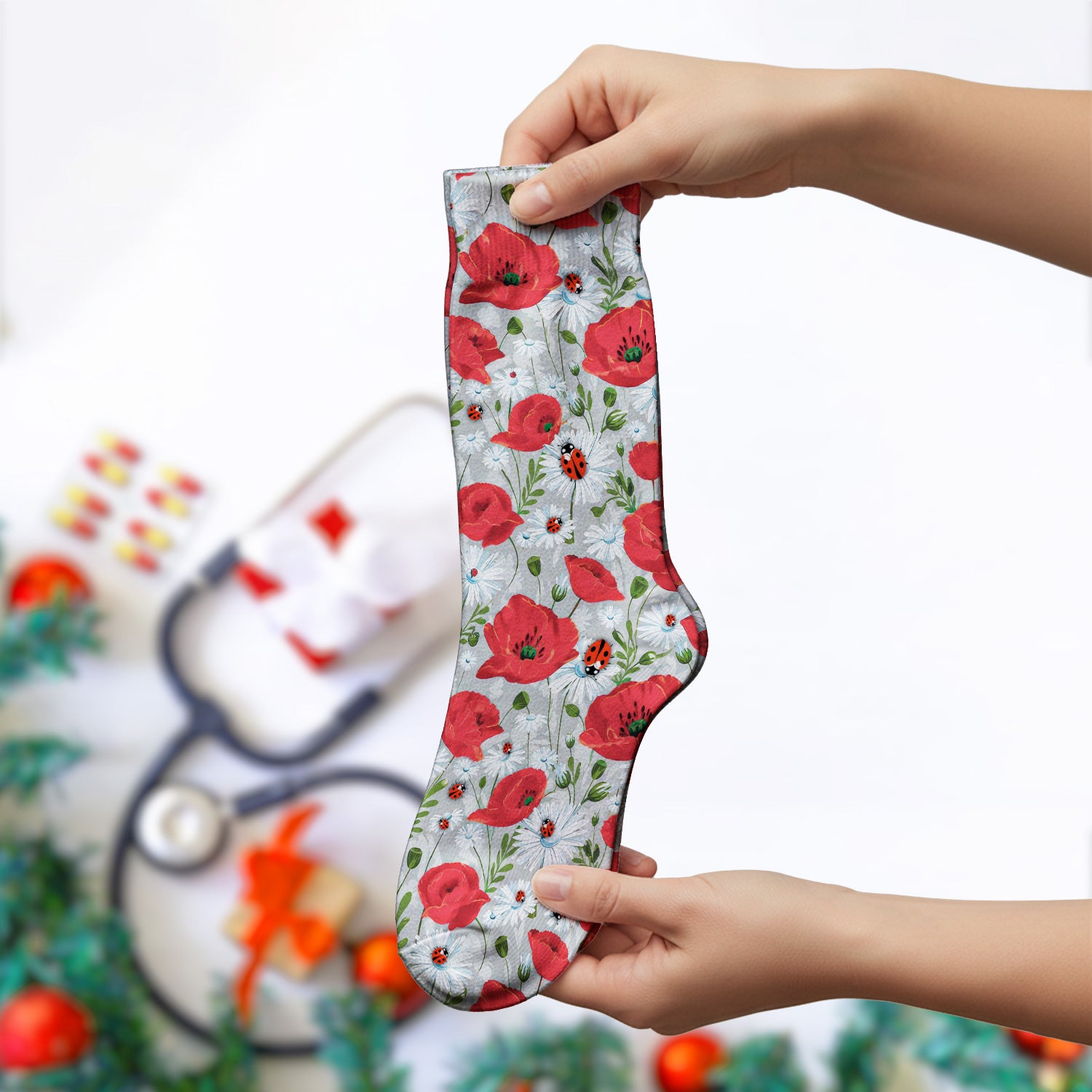 Cute Red Poppy Daisy Ladybug Floral Print Socks, Adult Socks for Men and Women
