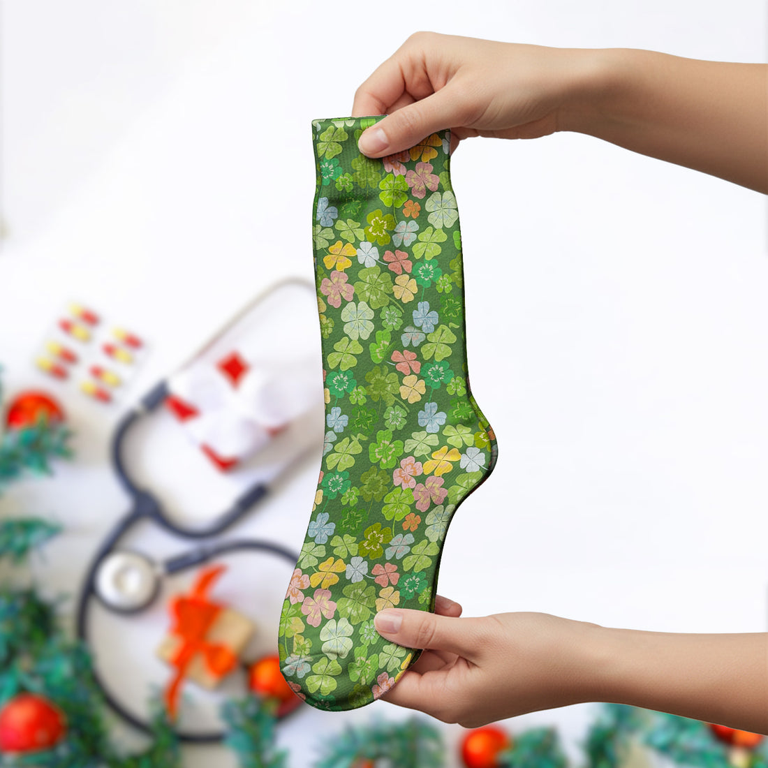 Colorful Shamrock Clover Pattern Socks, Adult Socks for Men and Women