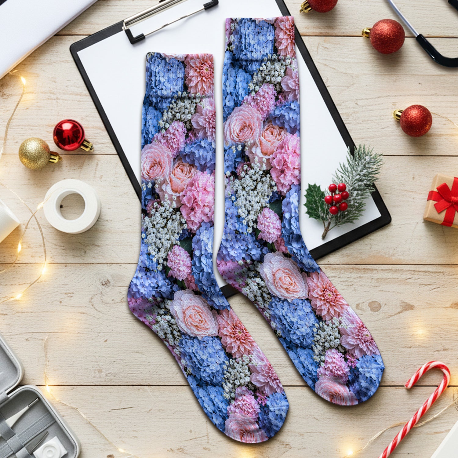 Cute Pastel Hydrangea Rose Blossom Pattern Socks, Adult Socks for Men and Women