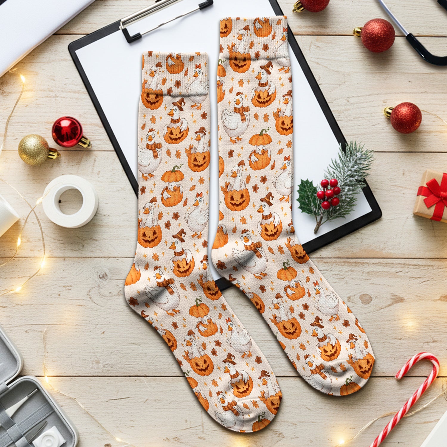 Cute Halloween Goose And Pumpkins Socks, Adult Socks for Men and Women