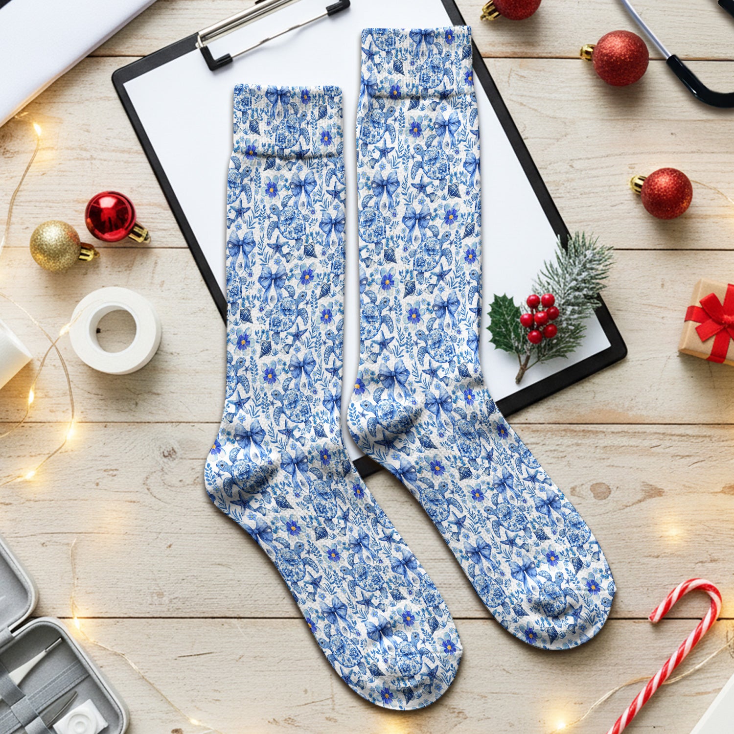Cute Coastal Turtle Bow Pattern Socks, Adult Socks for Men and Women