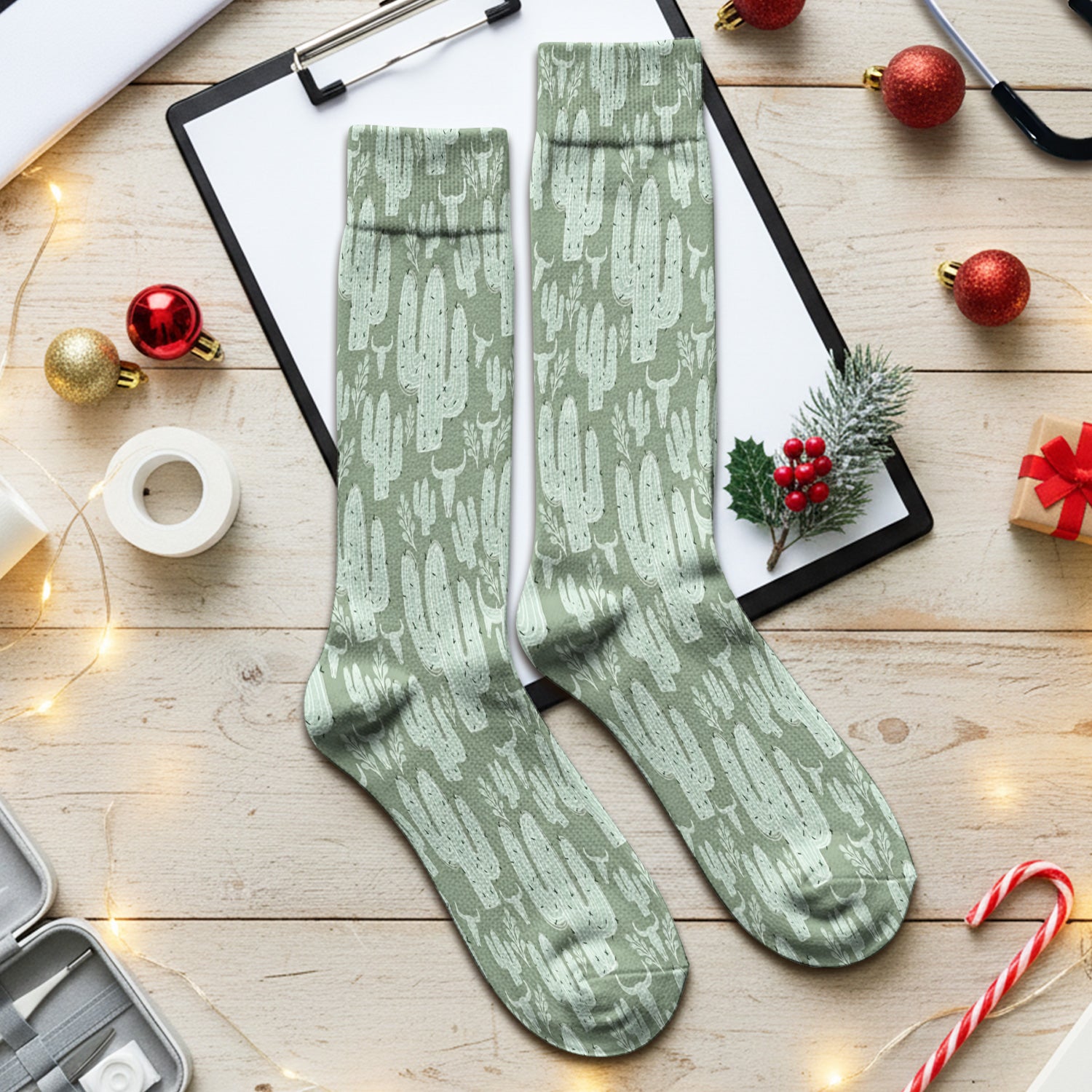 Funny Desert Cactus Skull Pattern Socks, Adult Socks for Men and Women