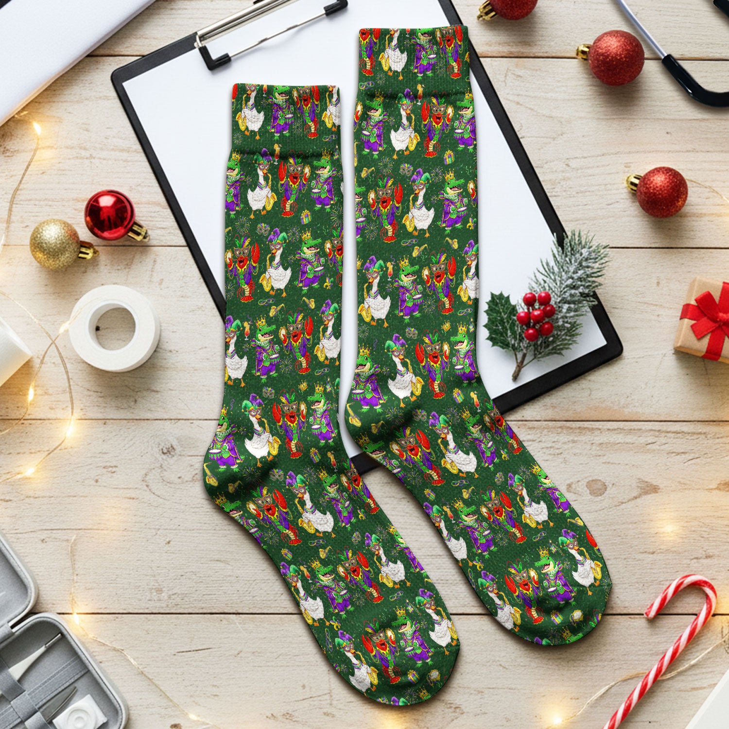 Crawfish And Duck Carnival Scrub Socks, Mardi Gras Parade Pattern Nurse Sock, Breathable Fabrics Nursing Uniform