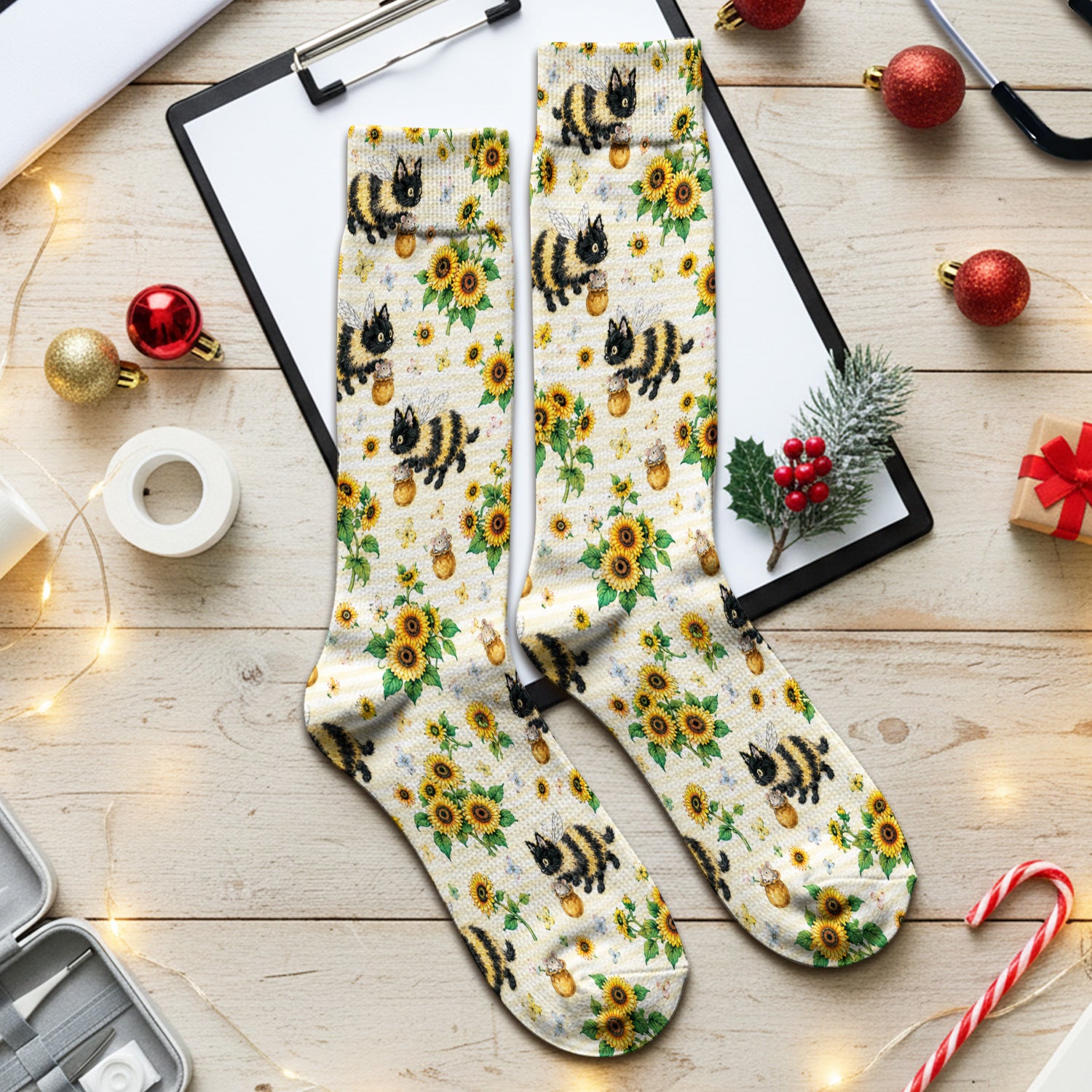 Cute Bumblebee Cat Sunflower Pattern Socks, Adult Socks for Men and Women