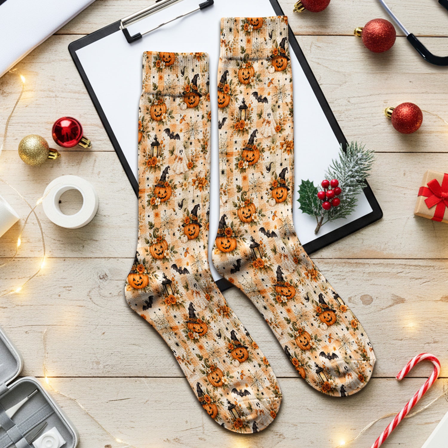 Vintage Halloween Pumpkin And Ghost Socks, Adult Socks for Men and Women