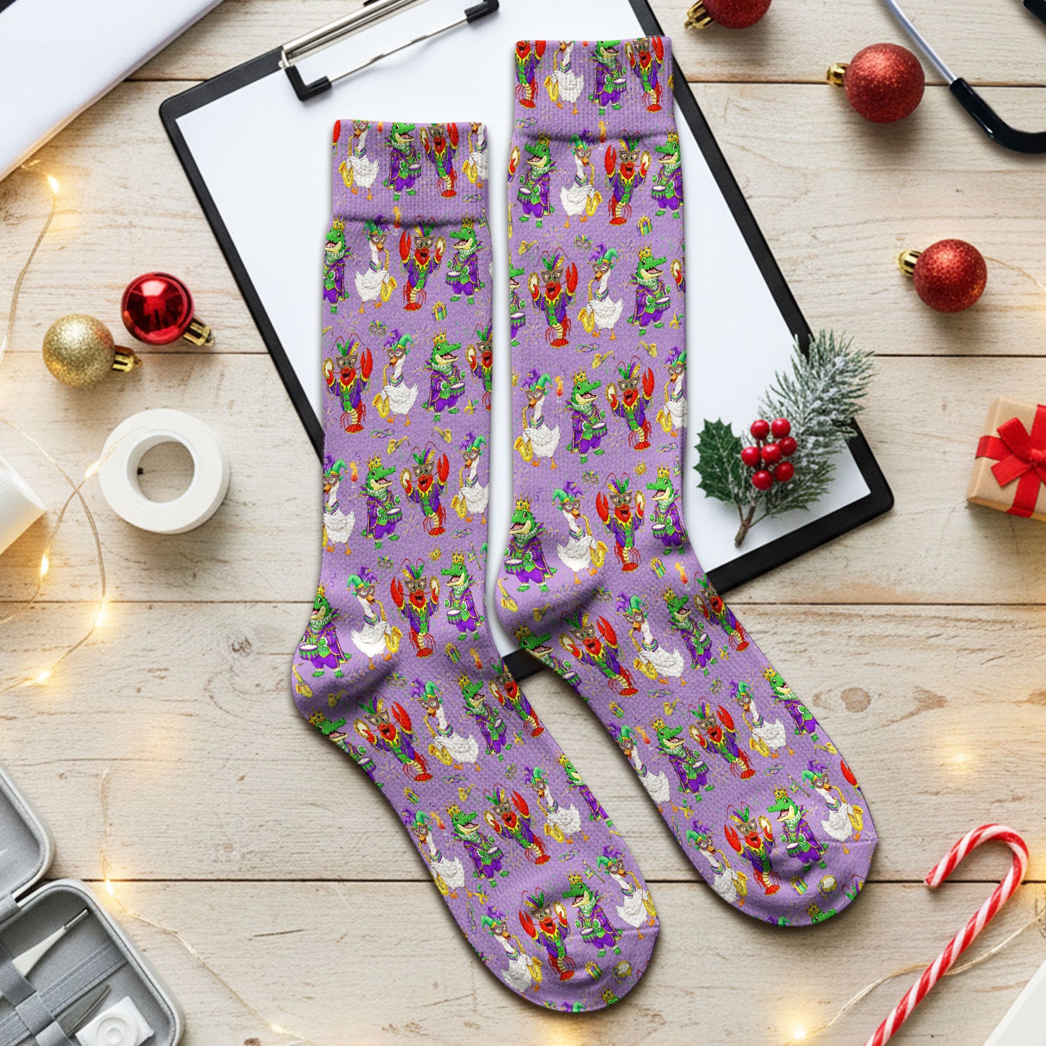 Crawfish And Duck Carnival Scrub Socks, Mardi Gras Parade Pattern Nurse Sock, Breathable Fabrics Nursing Uniform