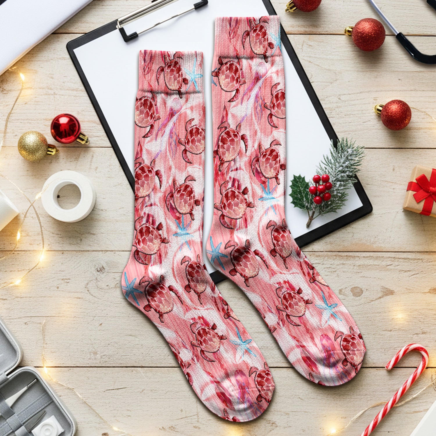 Pink Sea Turtle Ocean Pattern Socks, Adult Socks for Men and Women