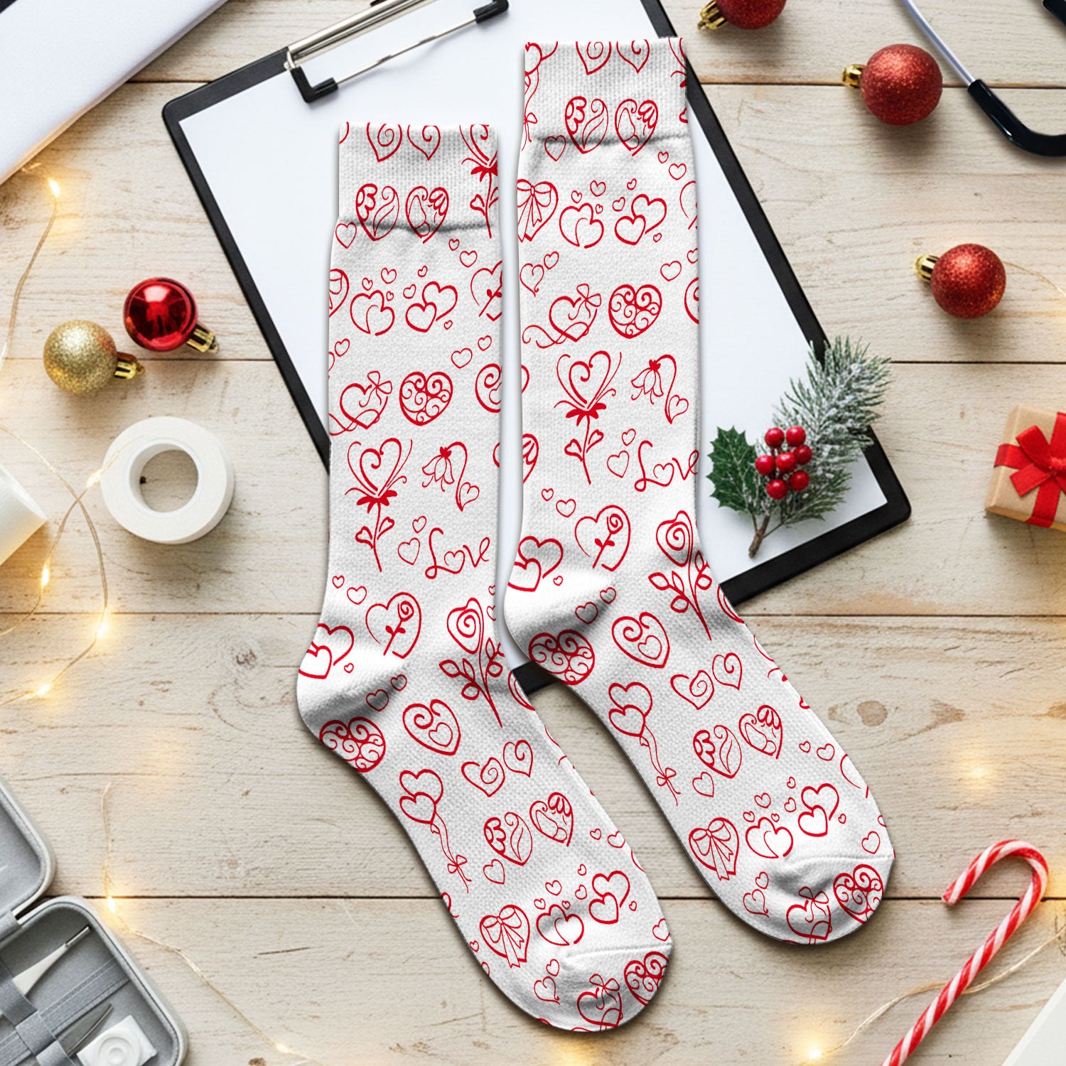 Cute Valentine Heart Scrub Socks, Artistic Heart Pink Love Line Art Pattern Nurse Sock, Comfortable Scrubs For Nursing