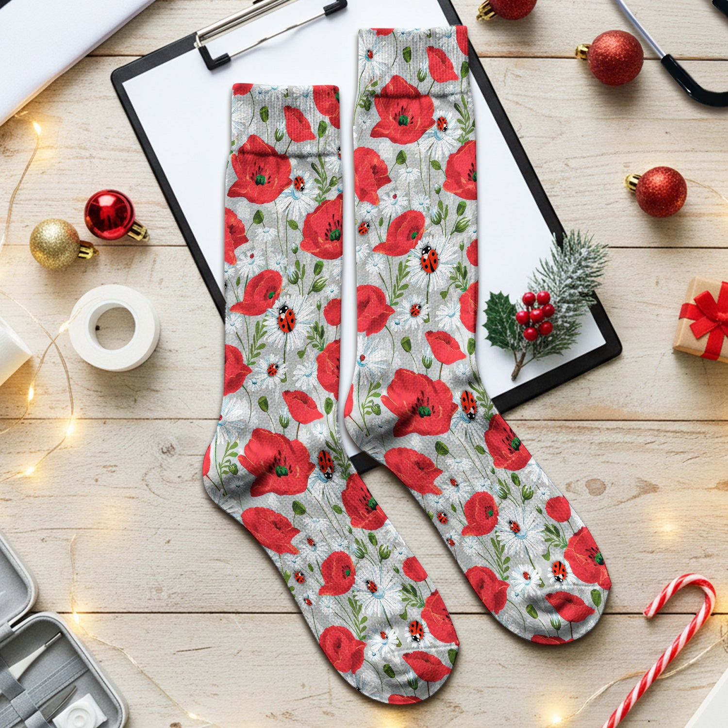 Cute Red Poppy Daisy Ladybug Floral Print Socks, Adult Socks for Men and Women