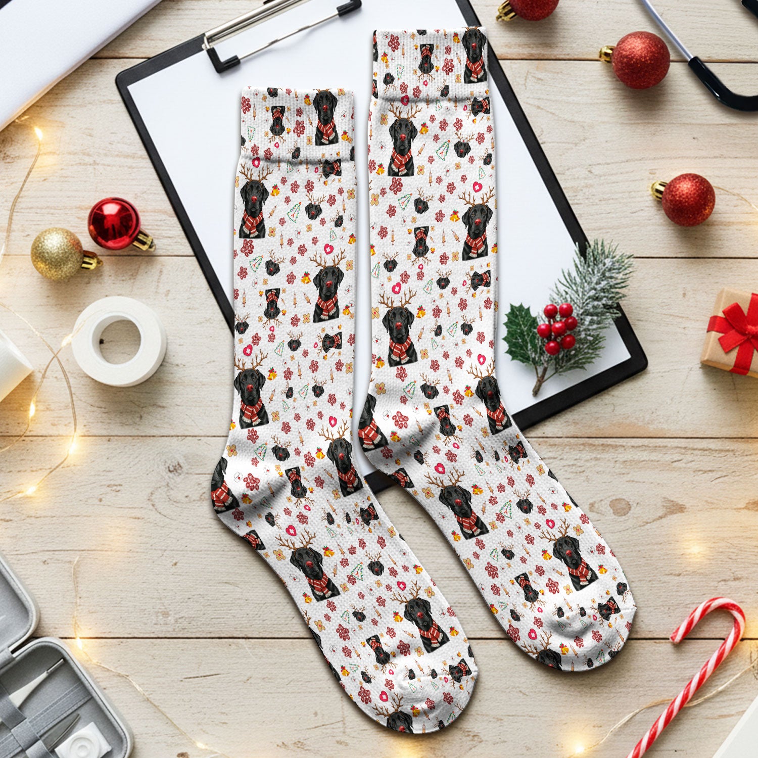 Funny Black Lab Reindeer Socks for Nurse Doctor - Christmas Puppy Adult Socks for Men and Women