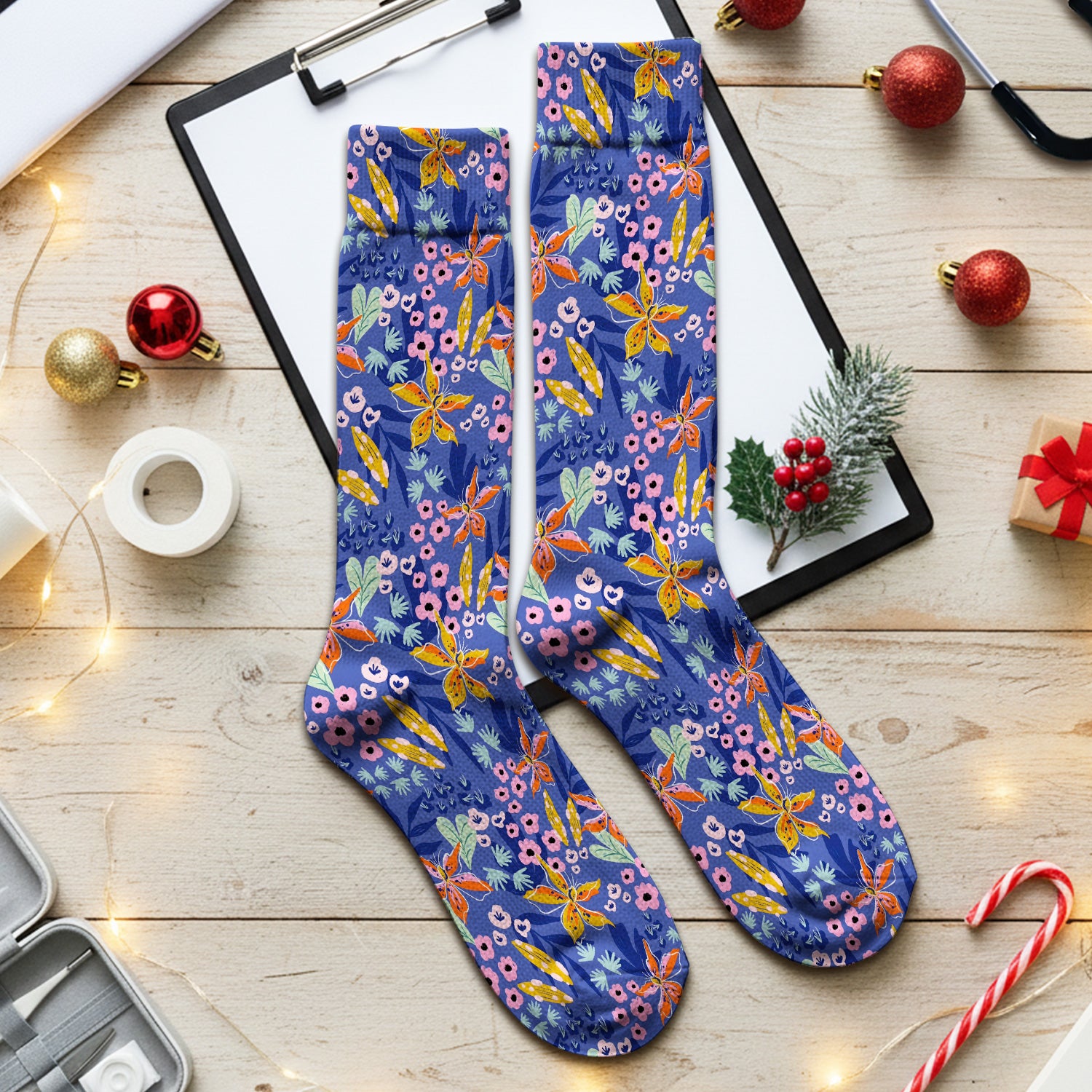Nurse Blue Lily Floral Garden Pattern Socks, Adult Socks for Men and Women