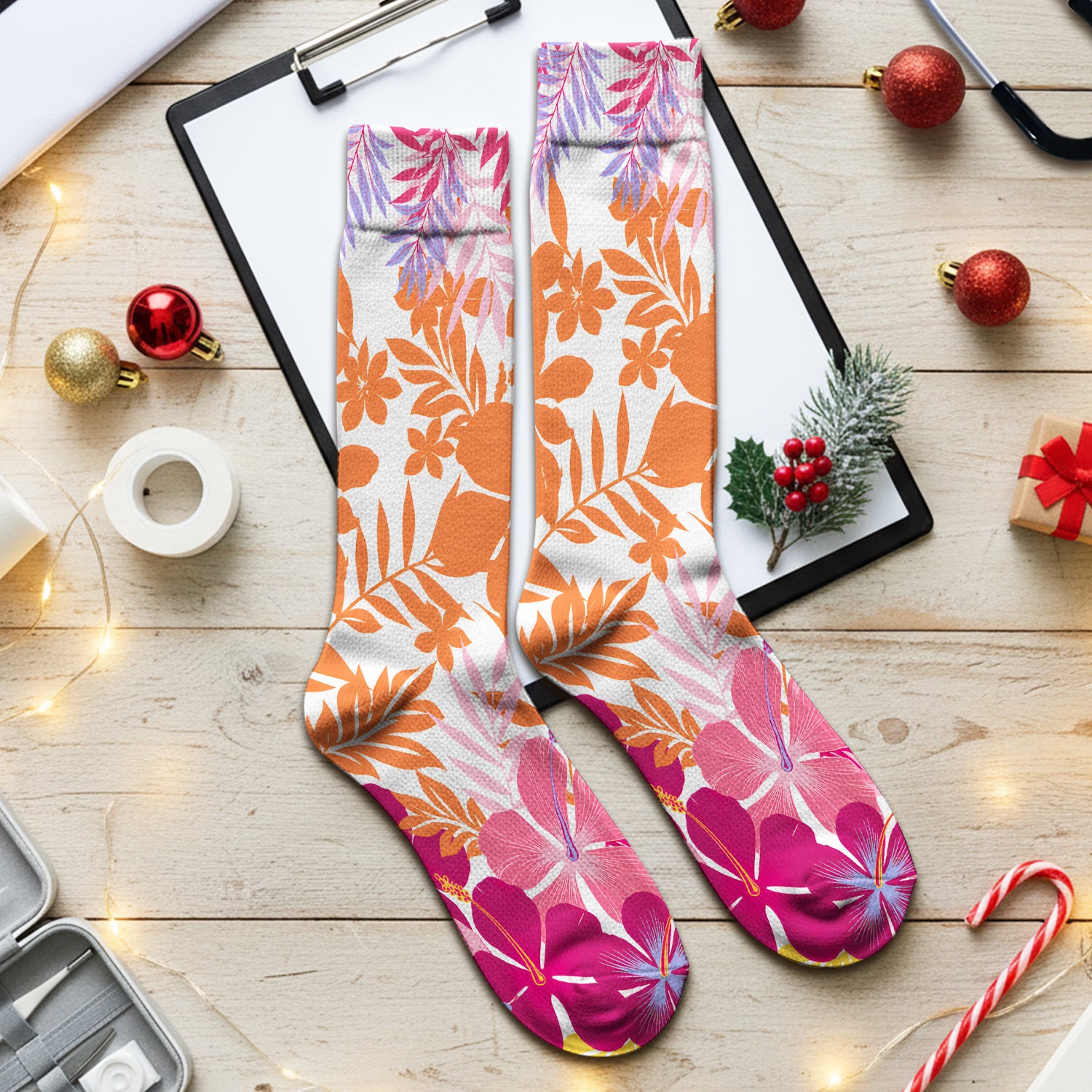 Cheerful Tropical Hibiscus Bloom Pattern Socks, Adult Socks for Men and Women
