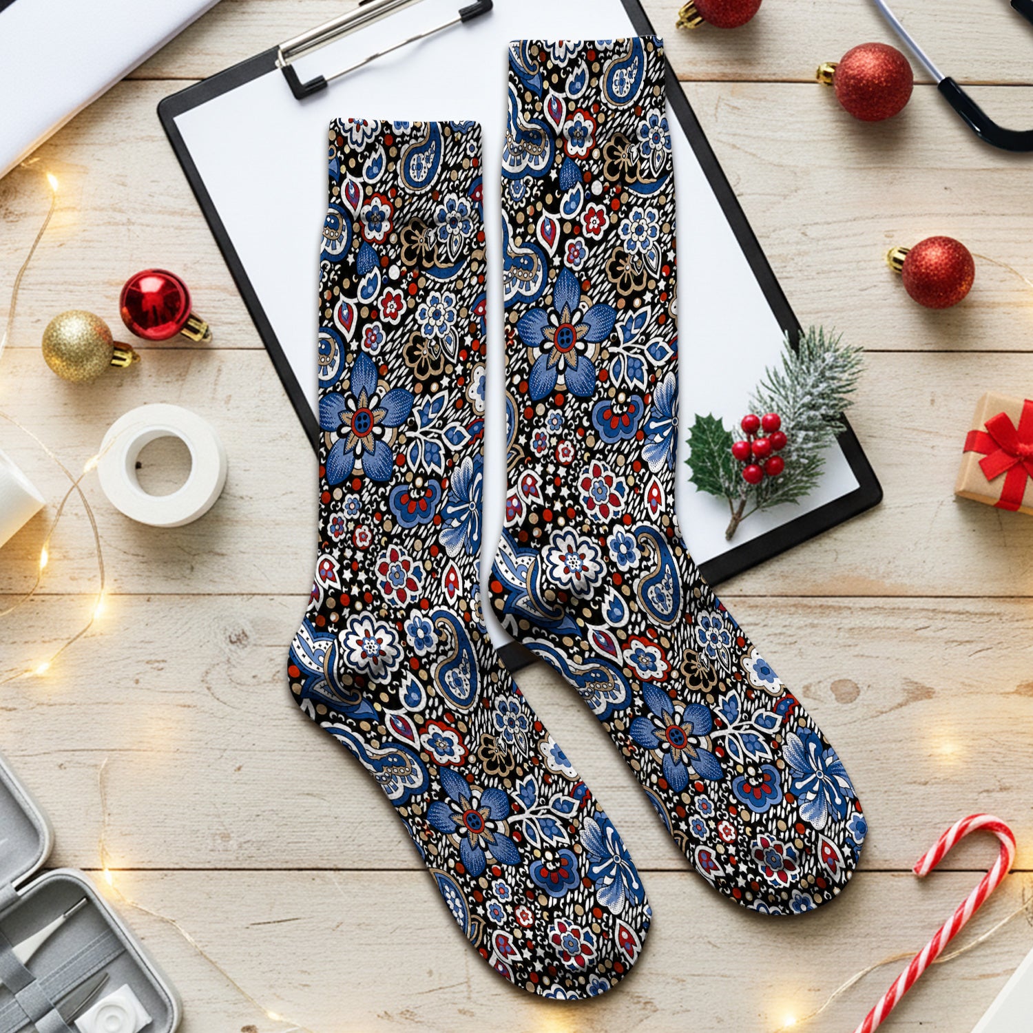 Classic Paisley Floral Pattern Socks, Adult Socks for Men and Women